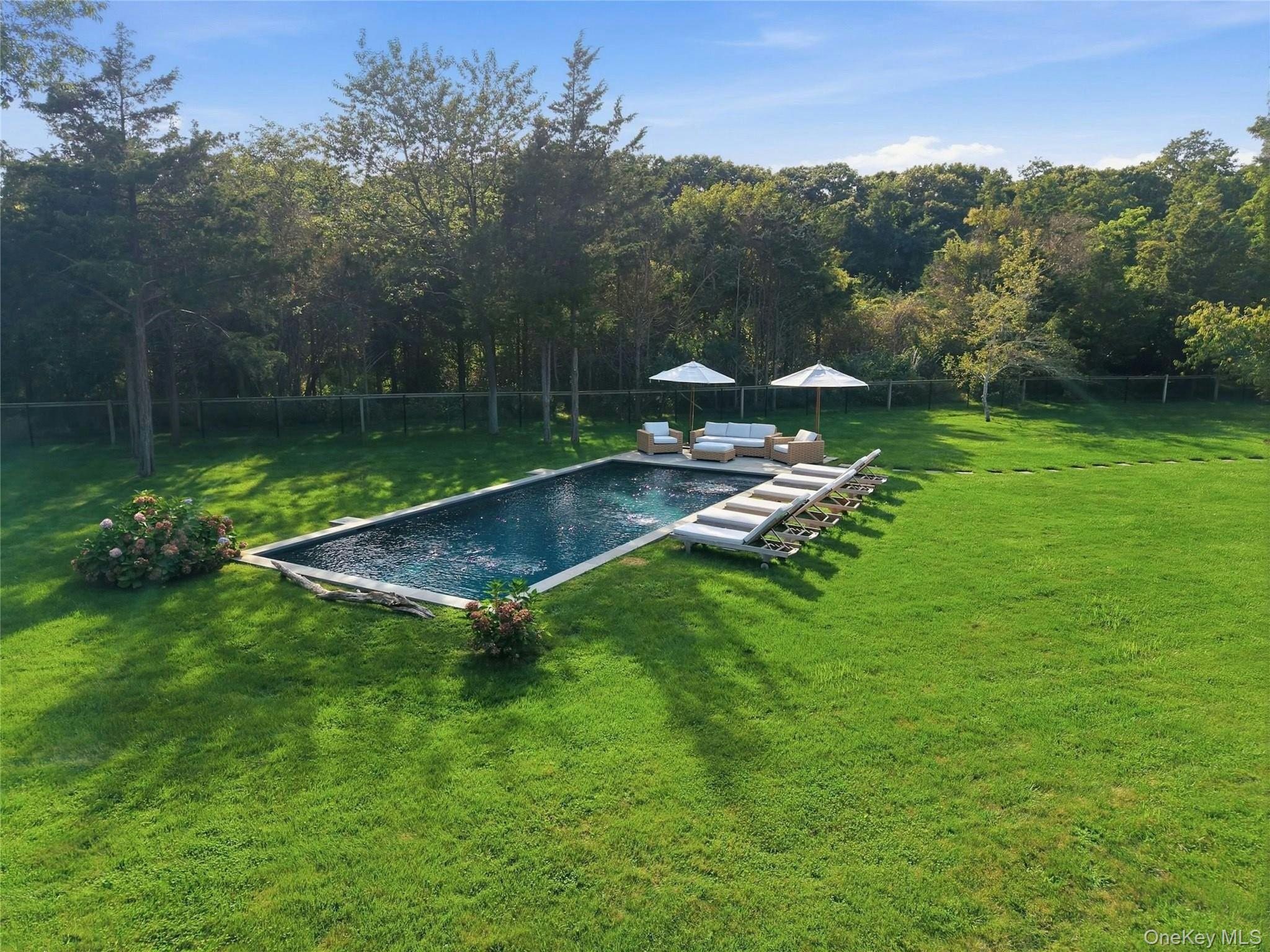 2737 Rocky Point Road