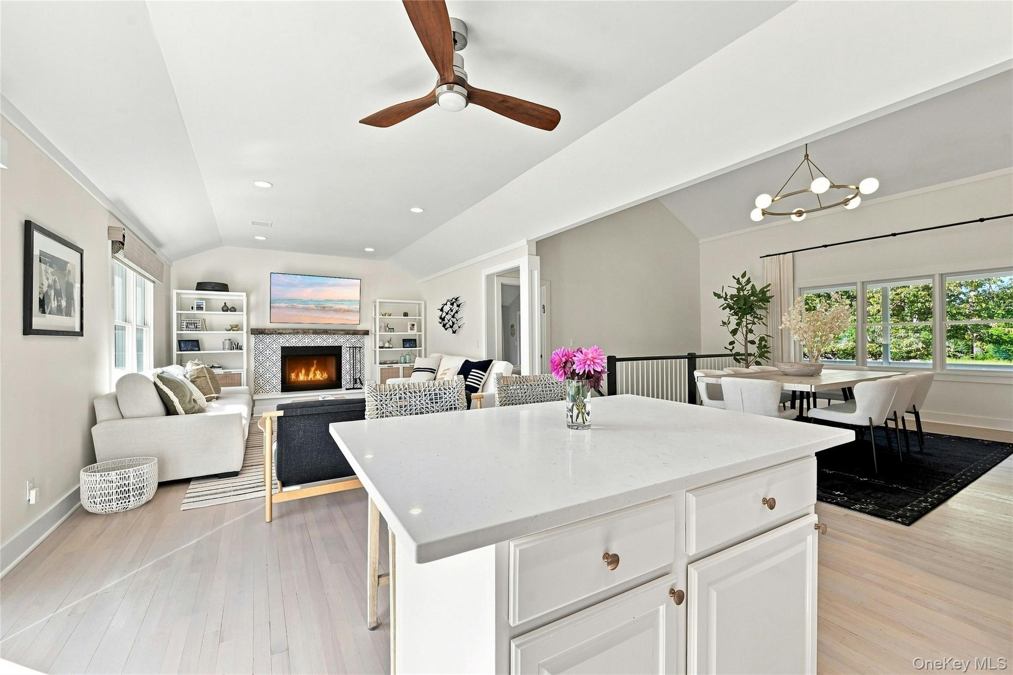 2737 Rocky Point Road