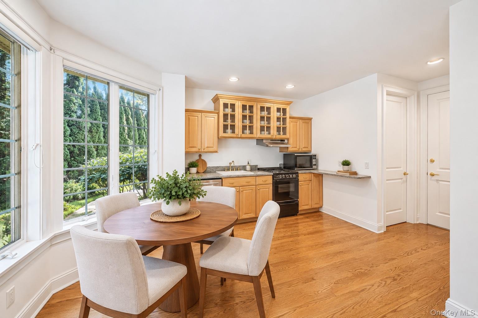 19 Cobblestone Court