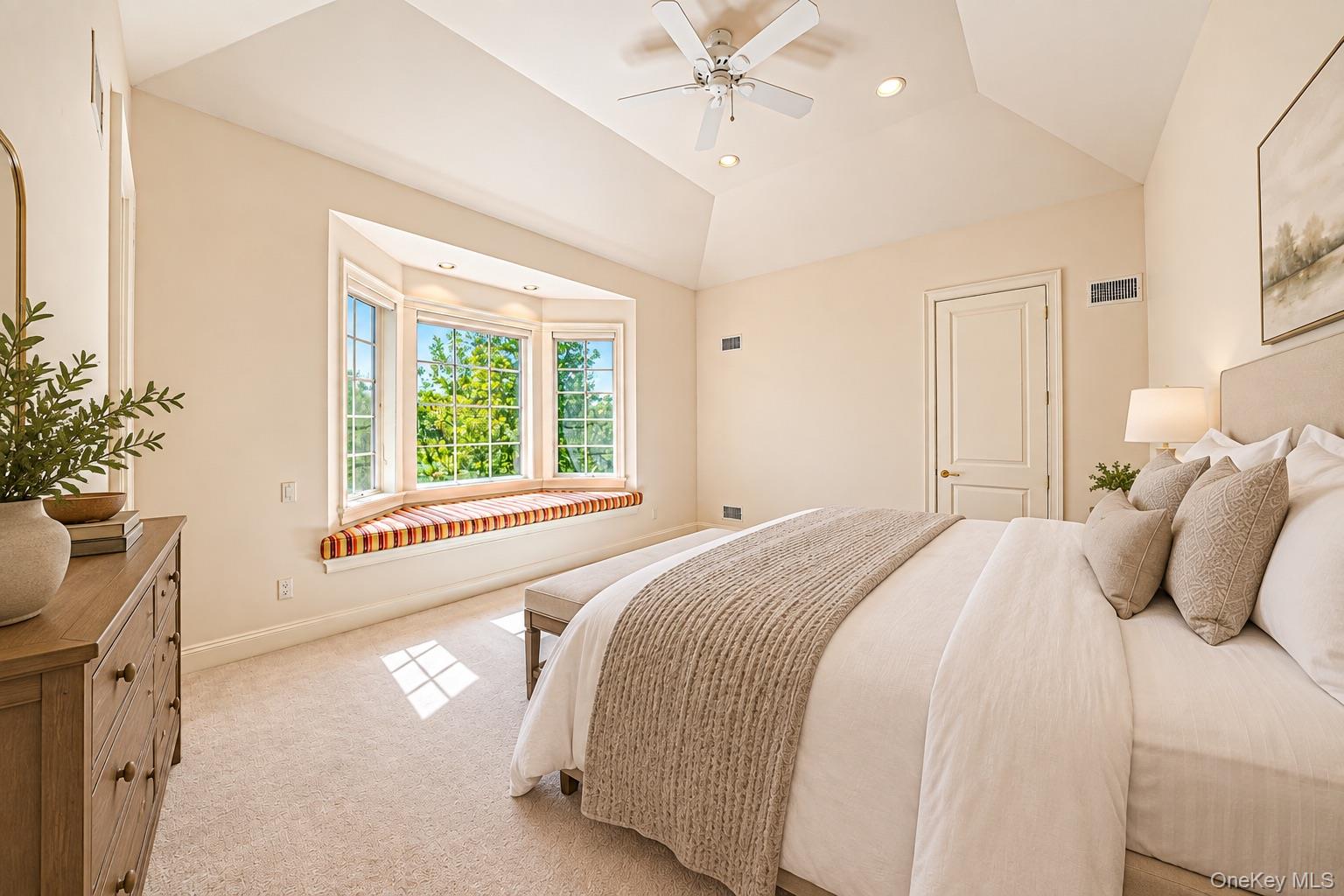 19 Cobblestone Court