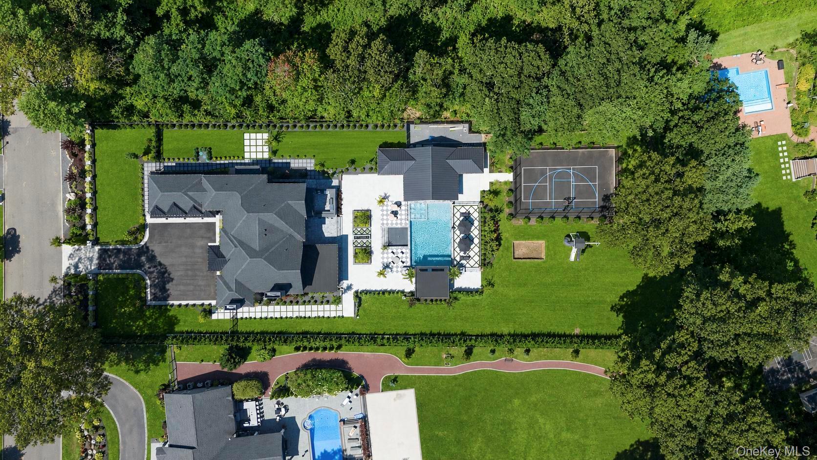 13 Sleepy Hollow Lane