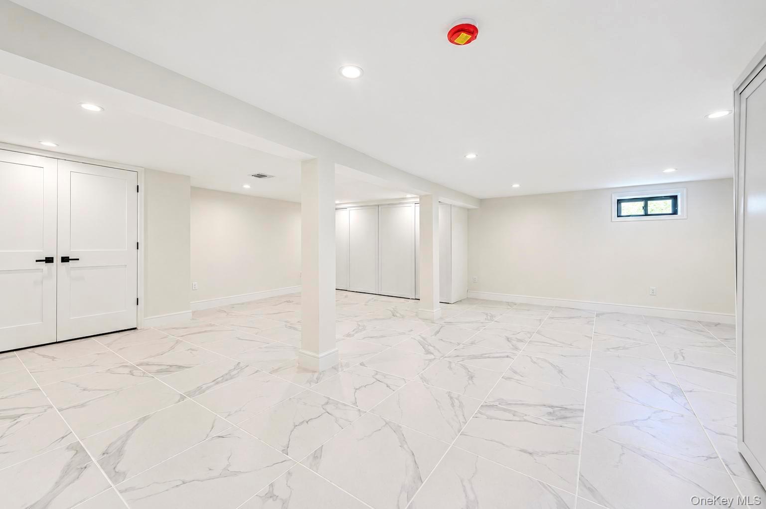 2056 Stratford Drive