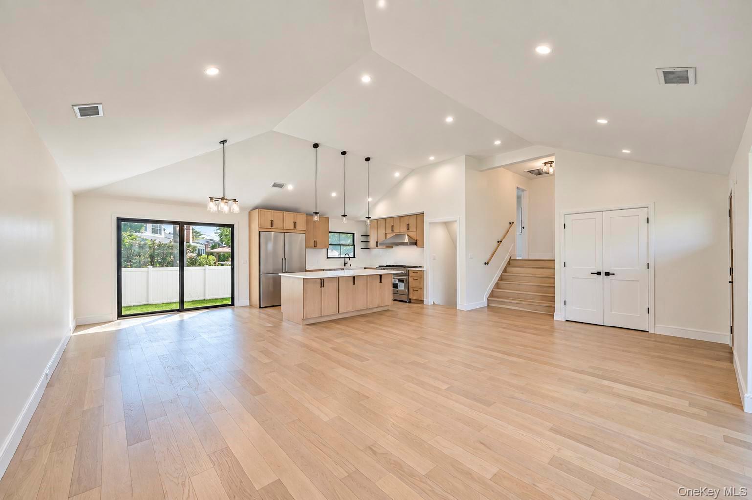 2056 Stratford Drive