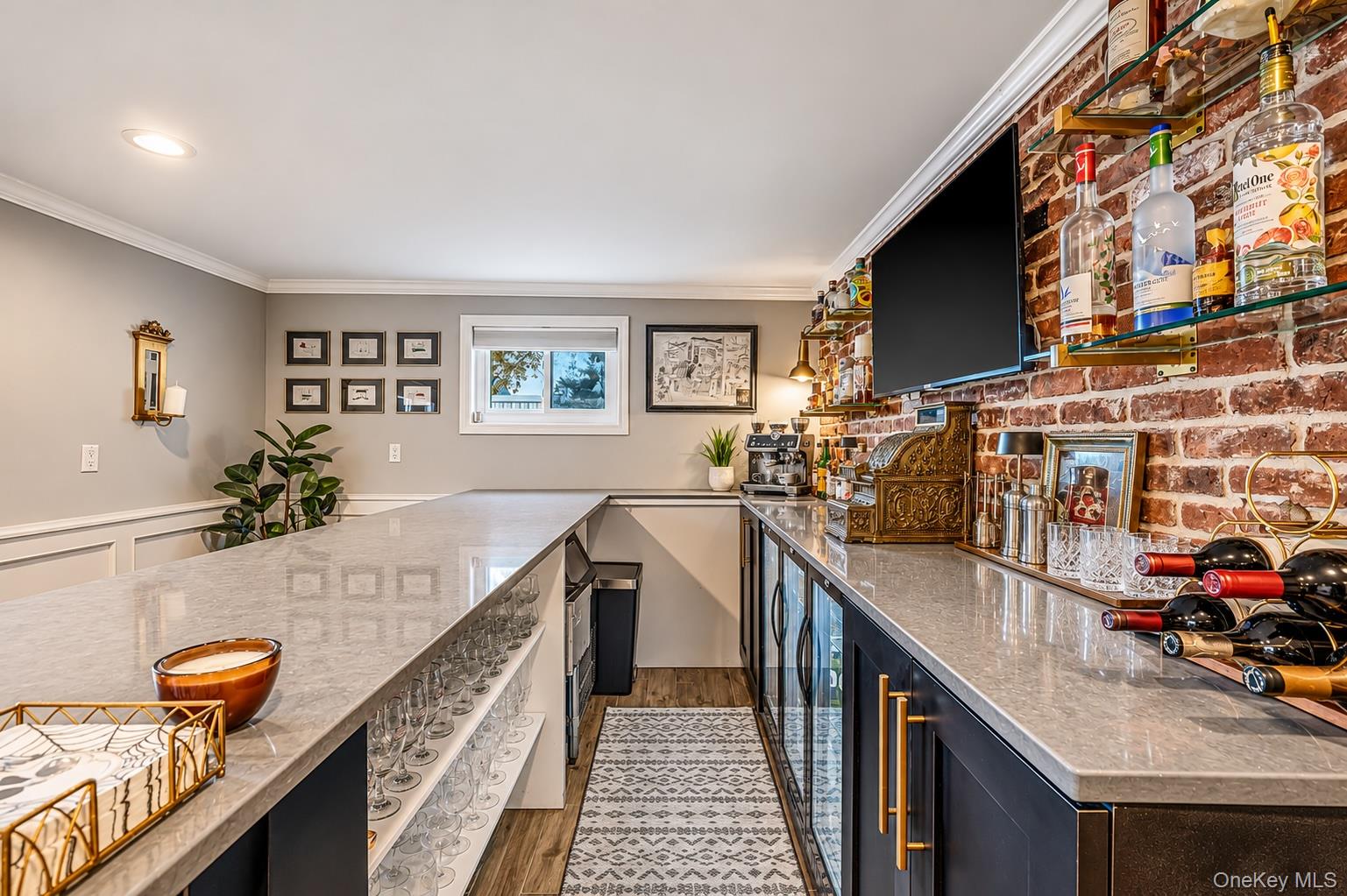 174 Secatogue Lane W