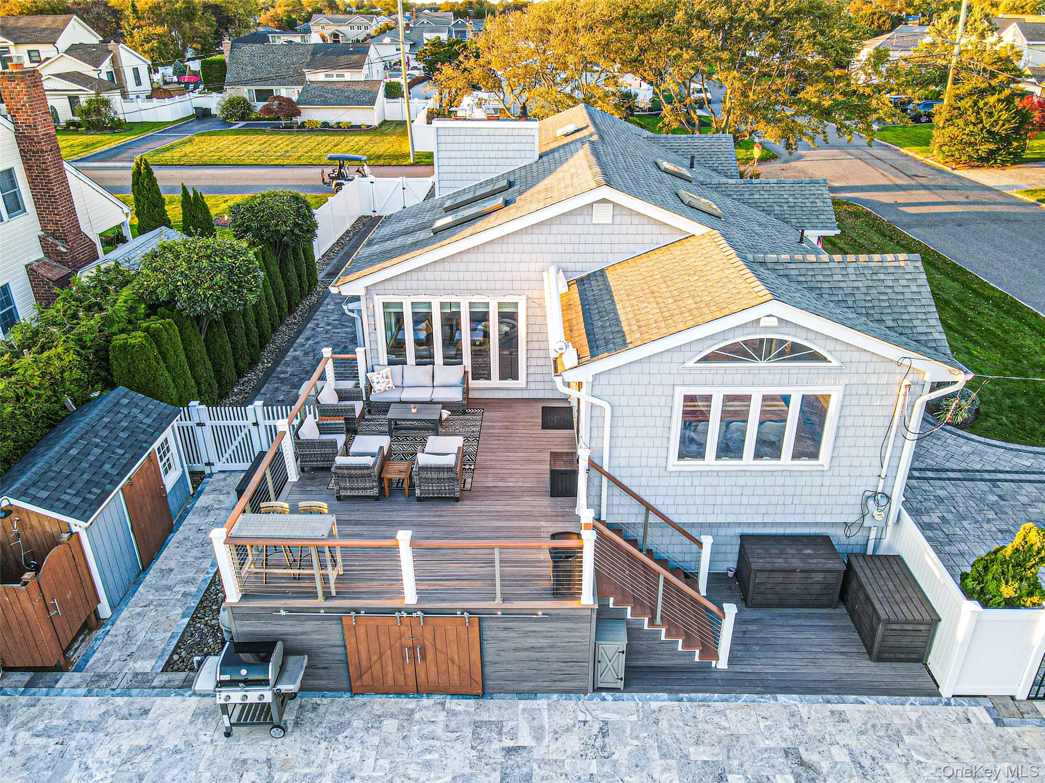 174 Secatogue Lane W