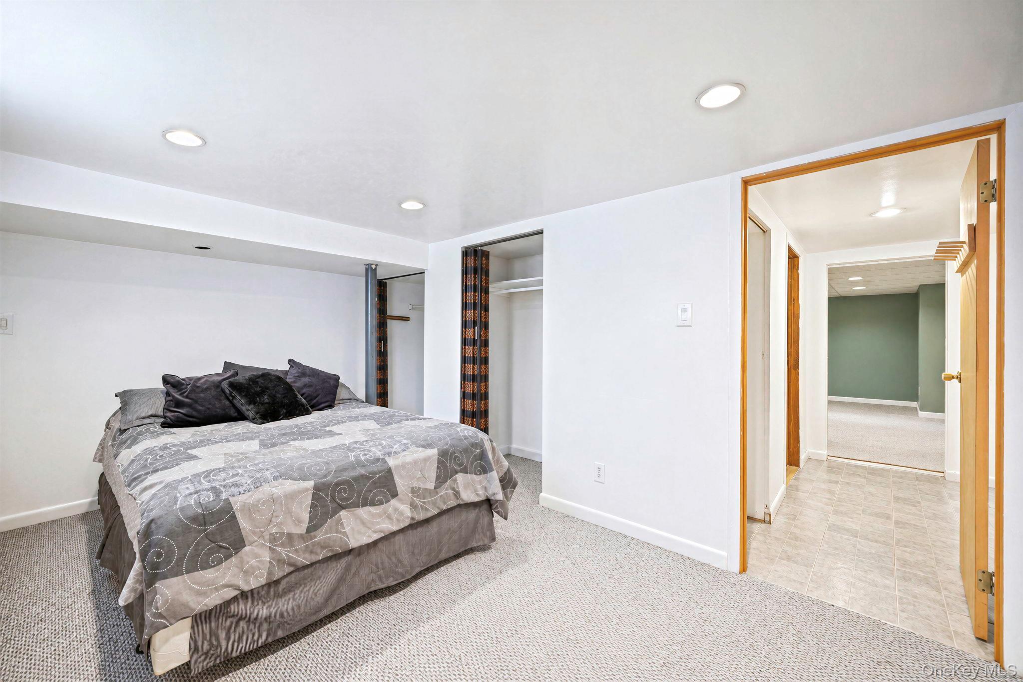 3 Gale Road