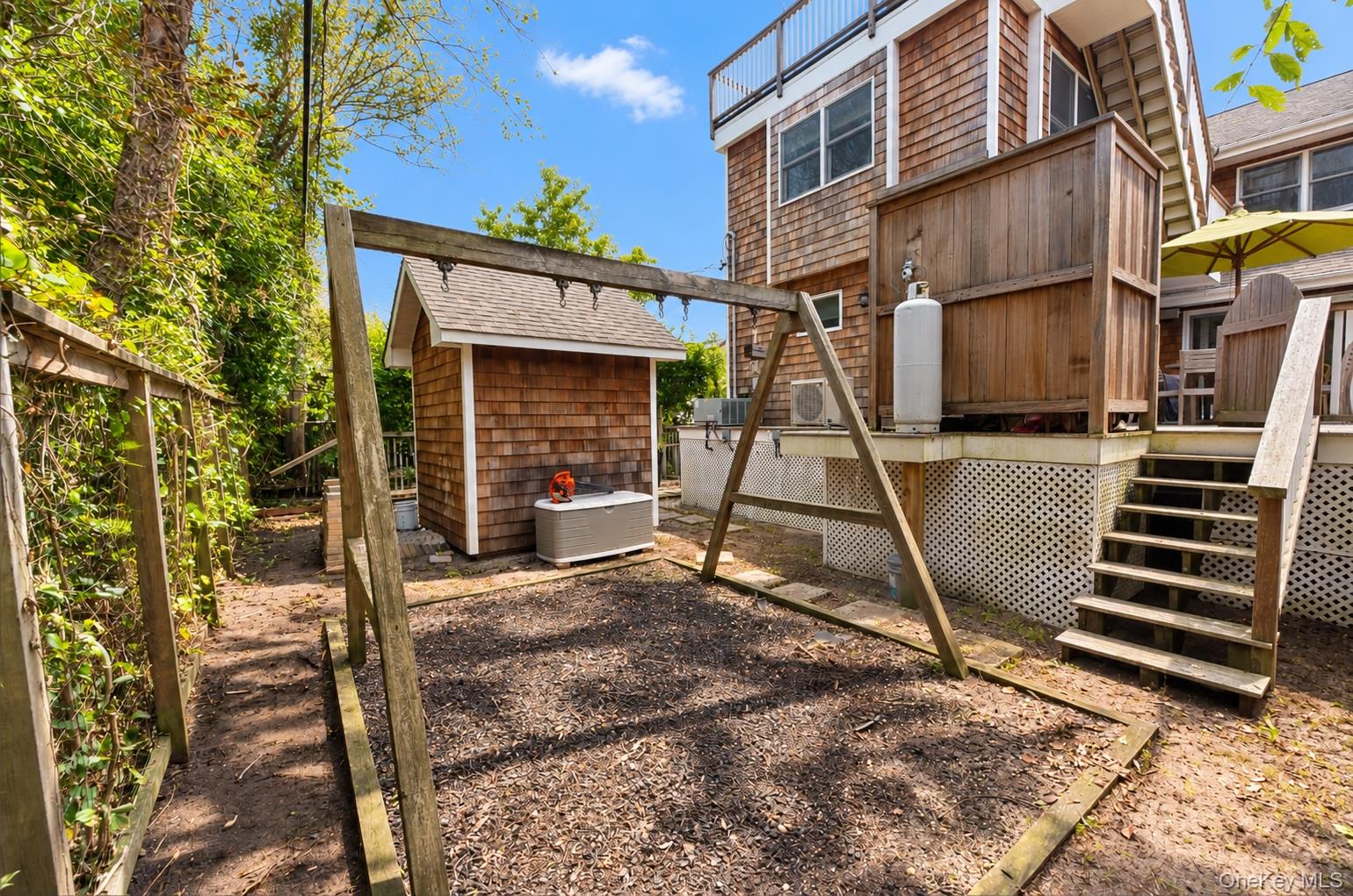 35 Gale Avenue