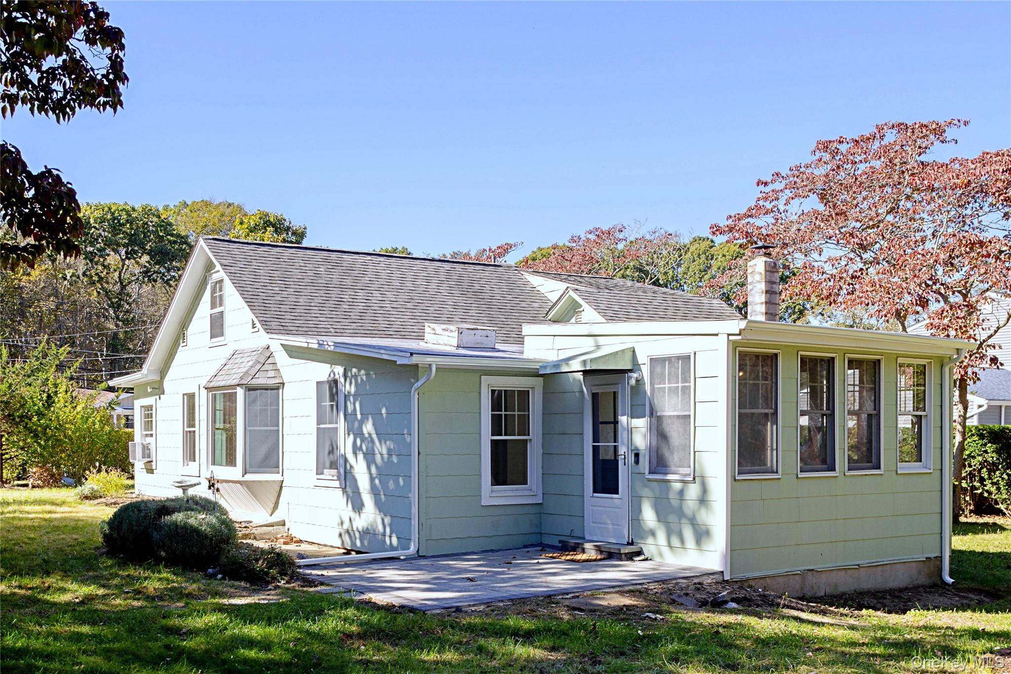 2000 Cox Neck Road