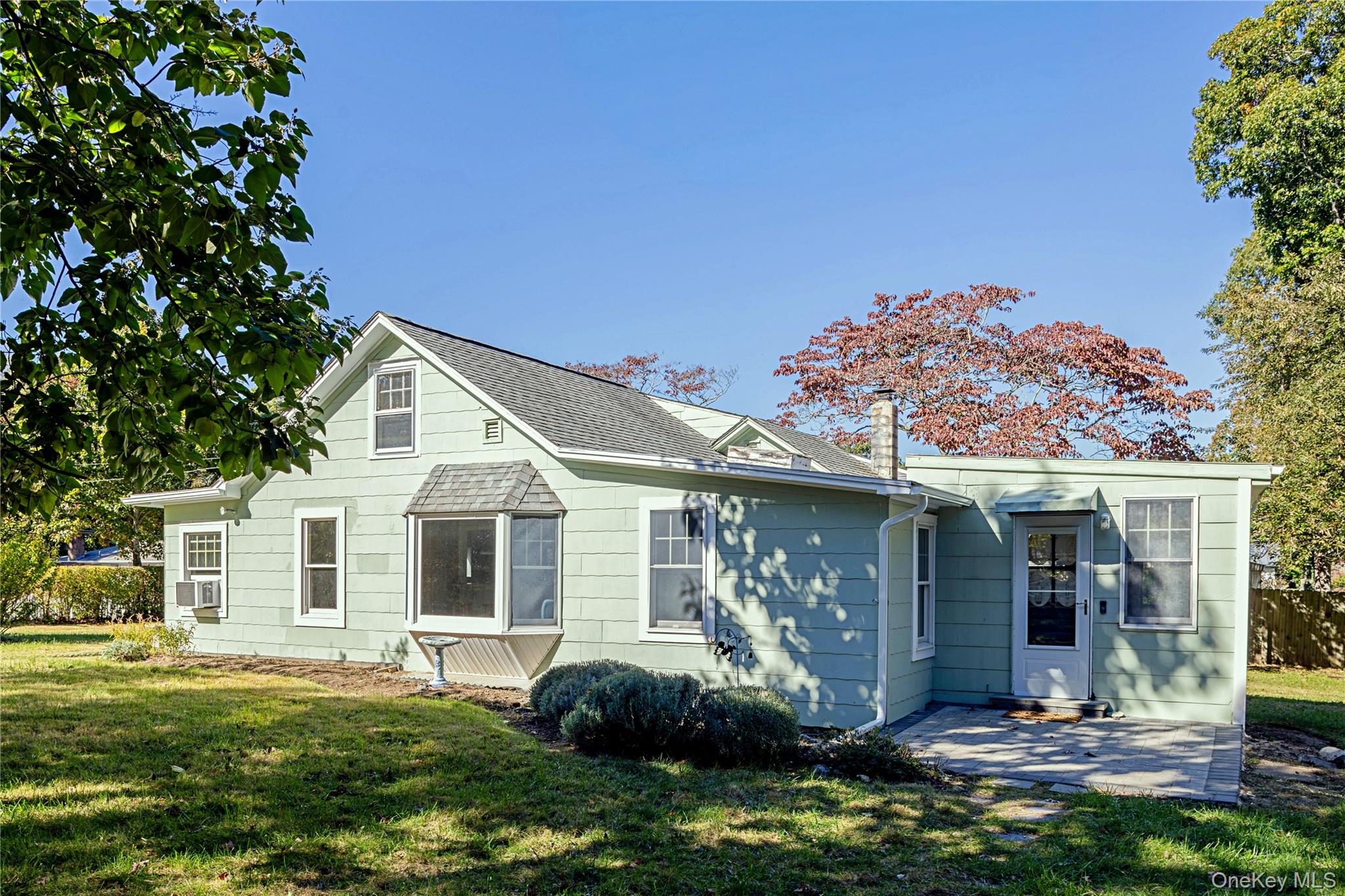 2000 Cox Neck Road