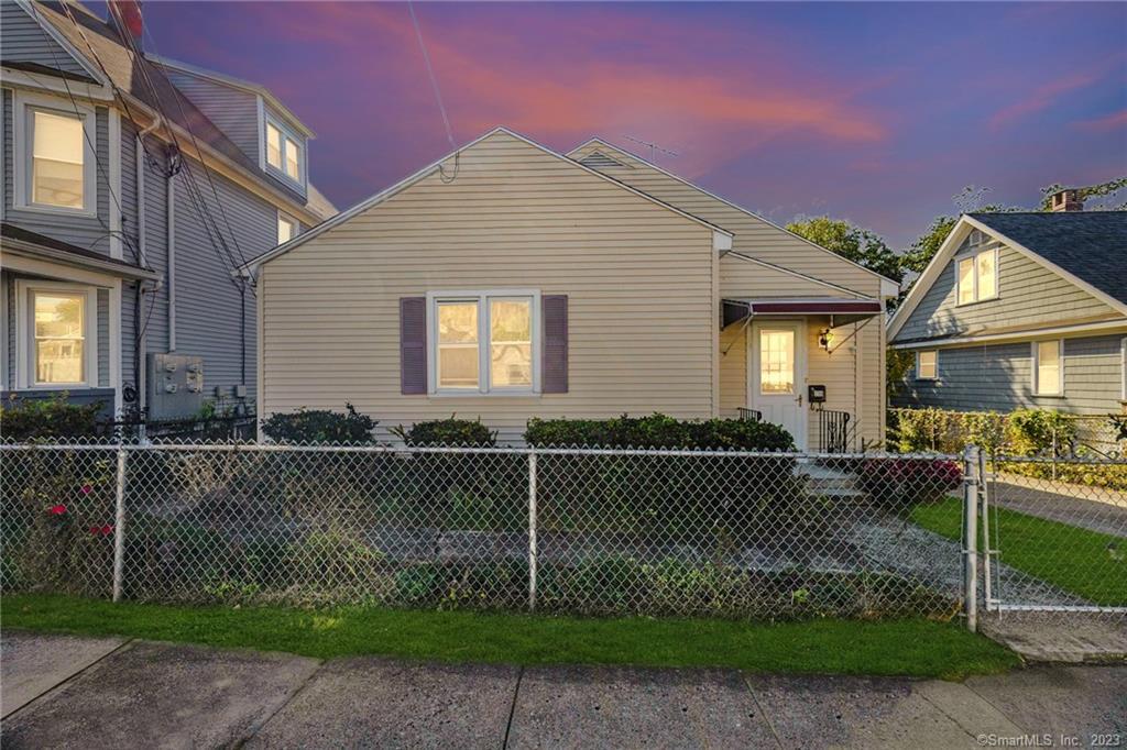 239 Hollister Street