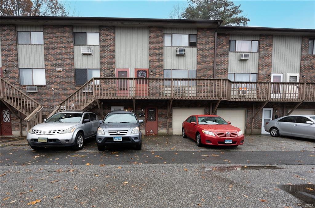 214 Oakville Avenue F