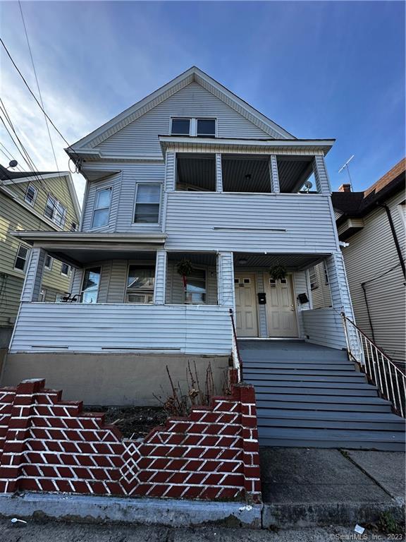 399 Catherine Street #3