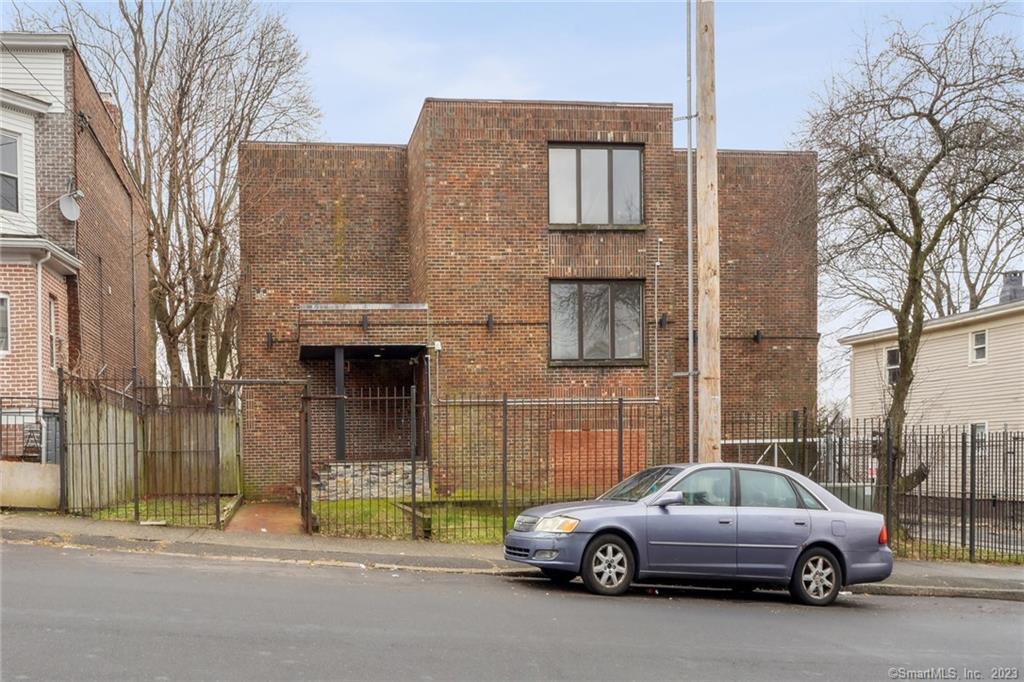 1150 Ogden St Extension 305