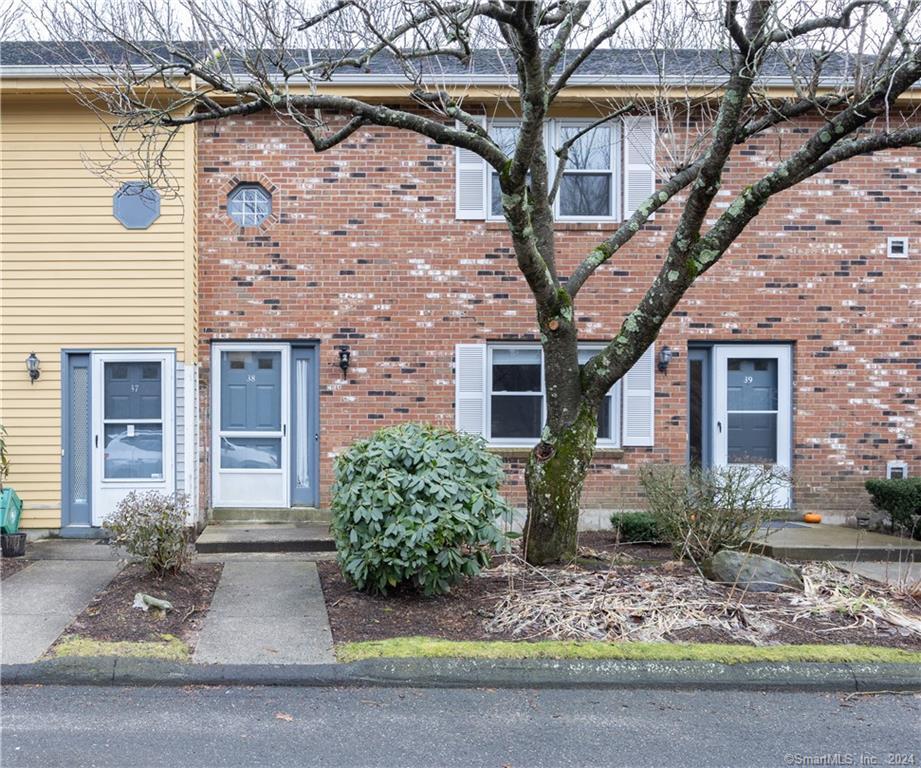 1400 Hartford Turnpike 38