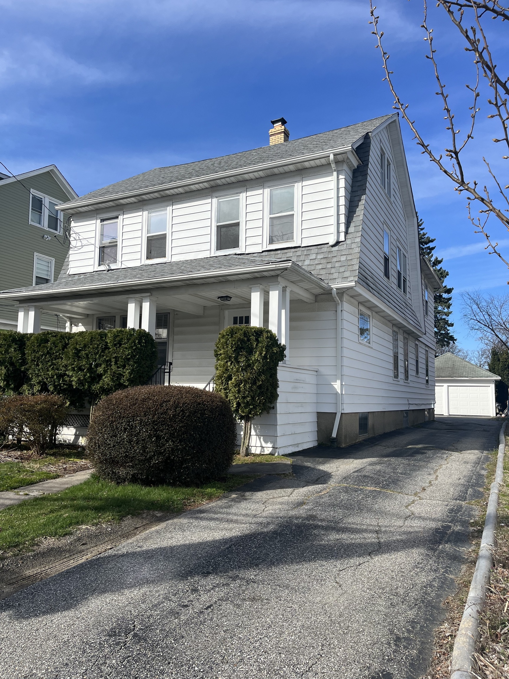 323 Ellsworth Street 2