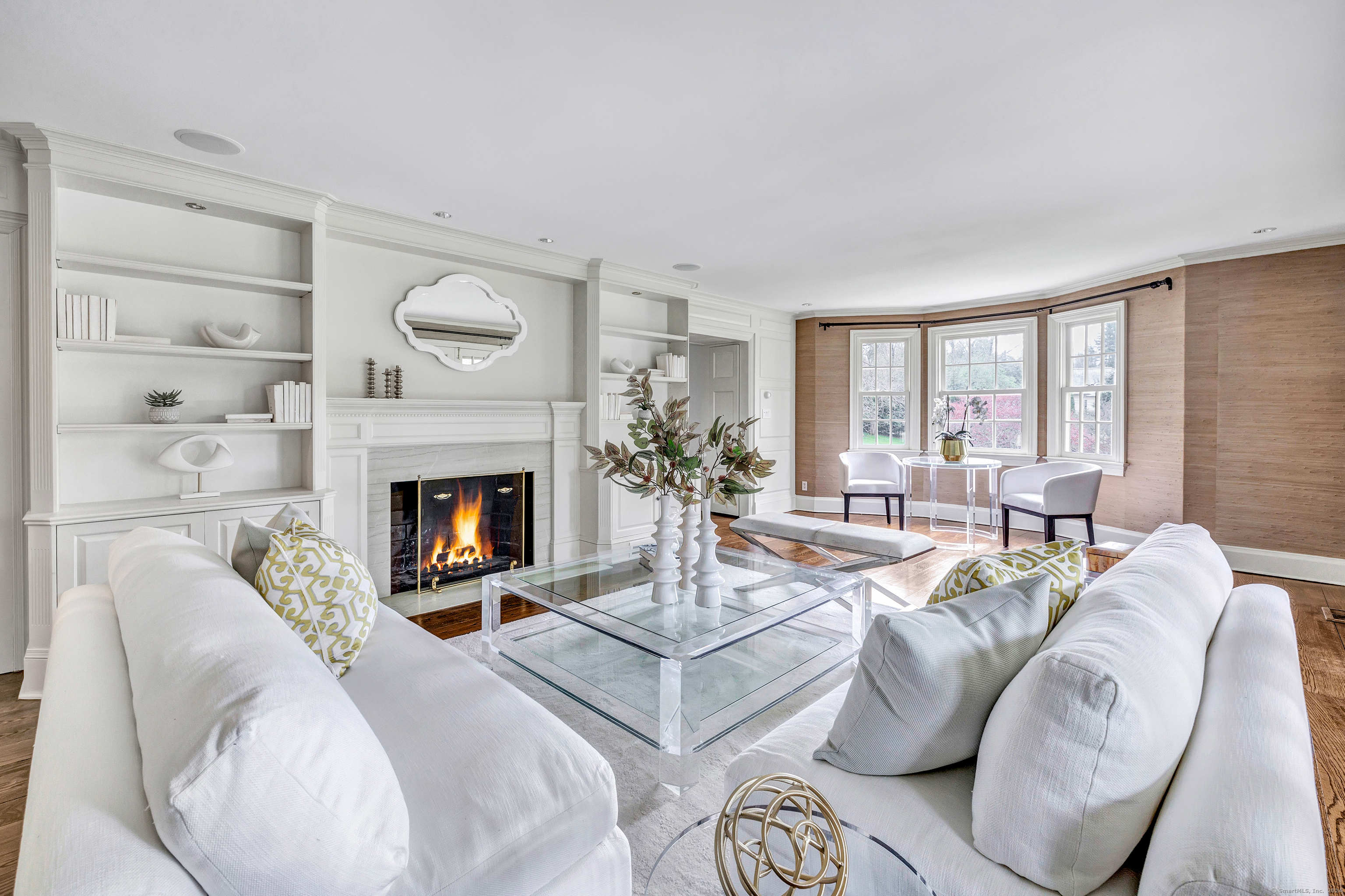 9 Brookside Drive