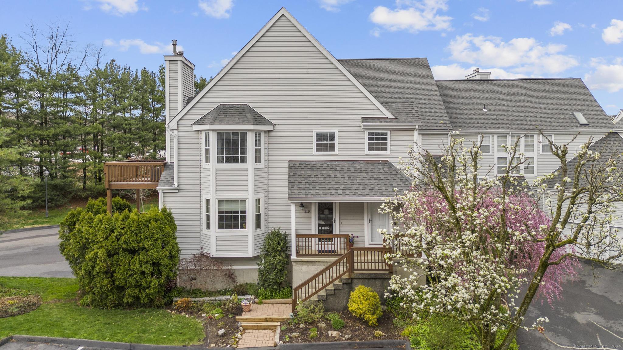 318 Foxboro Drive 318