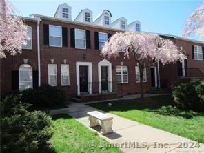 1080 Bedford Street 4C