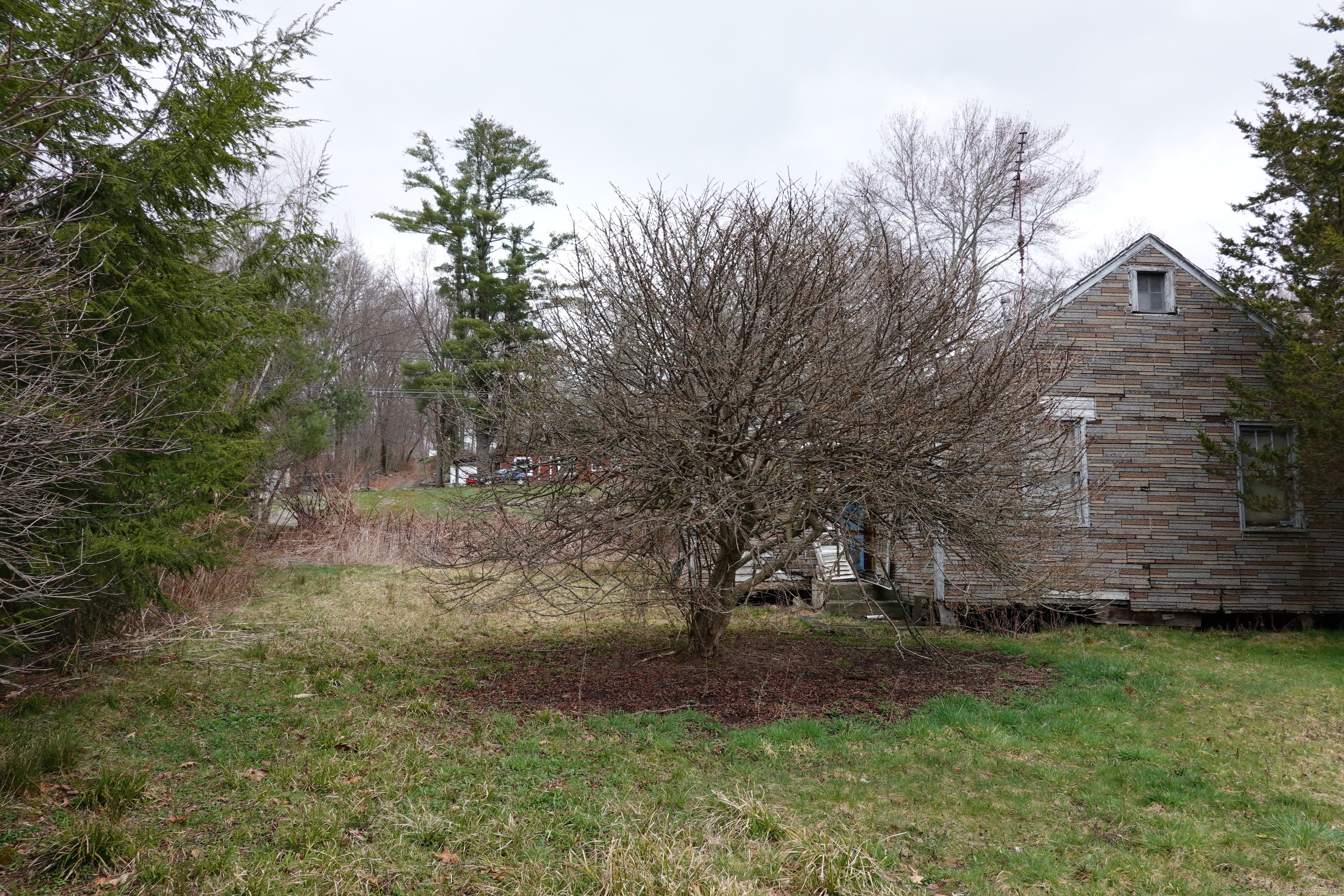 135 Cayuga Road