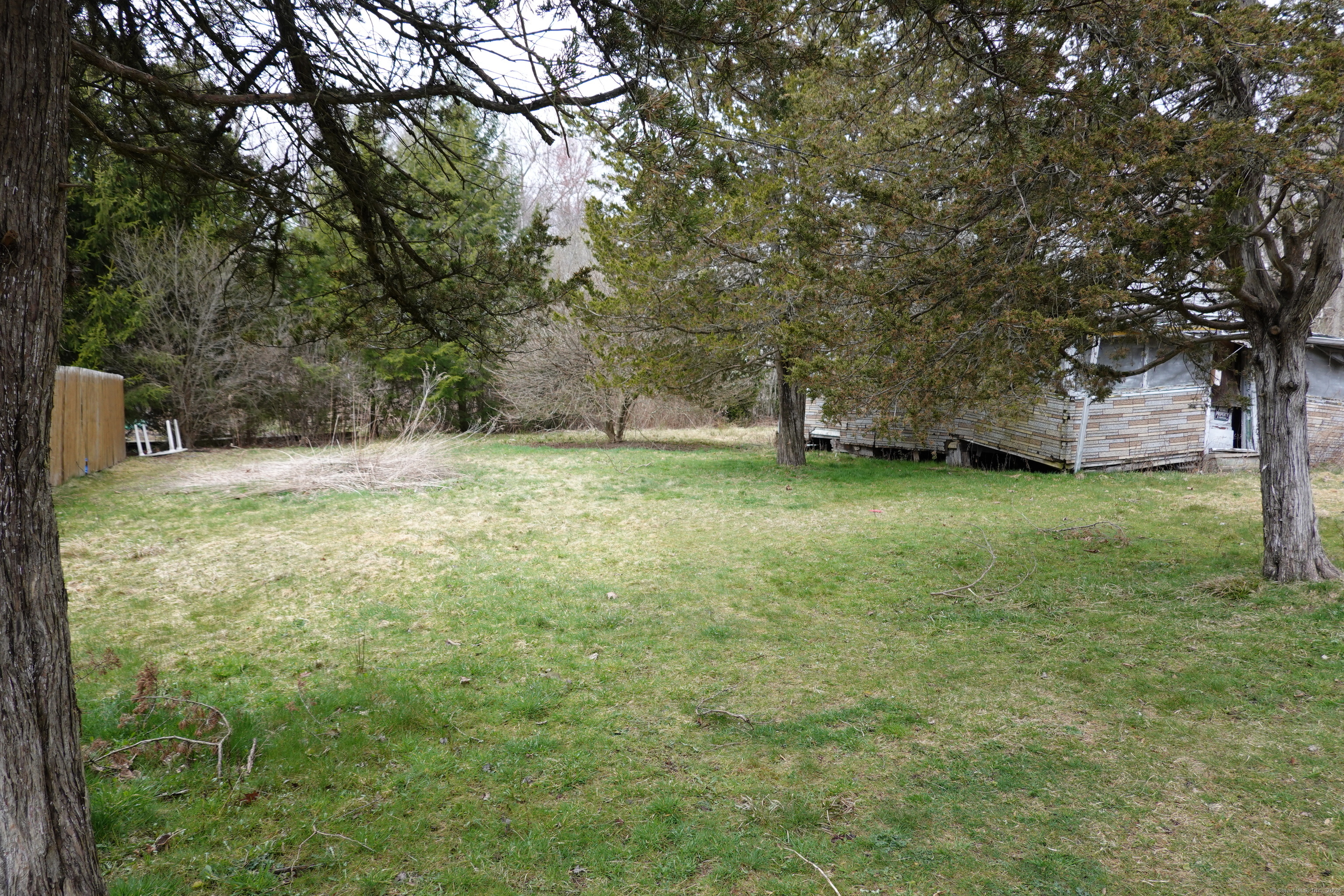 135 Cayuga Road