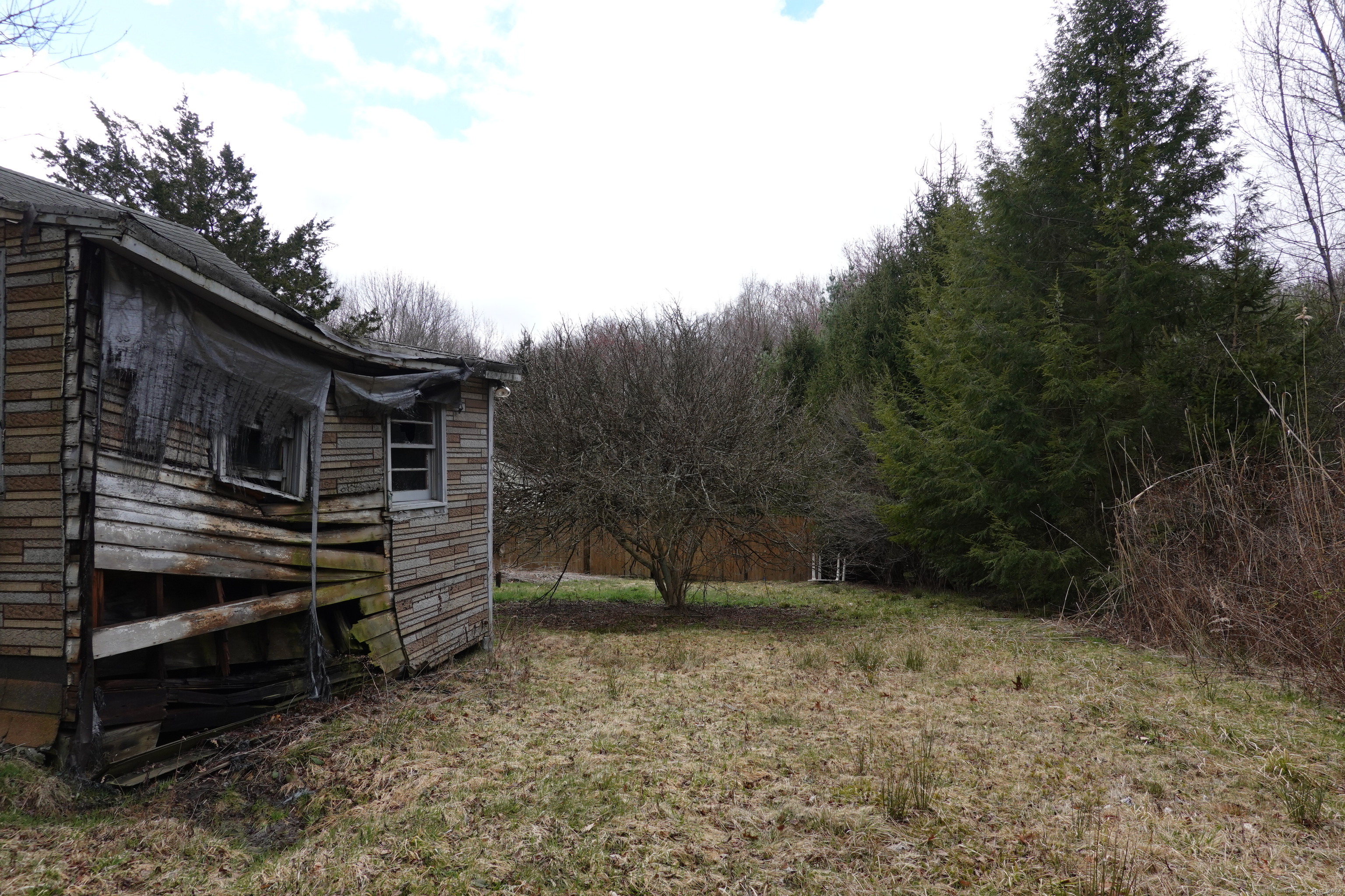 135 Cayuga Road