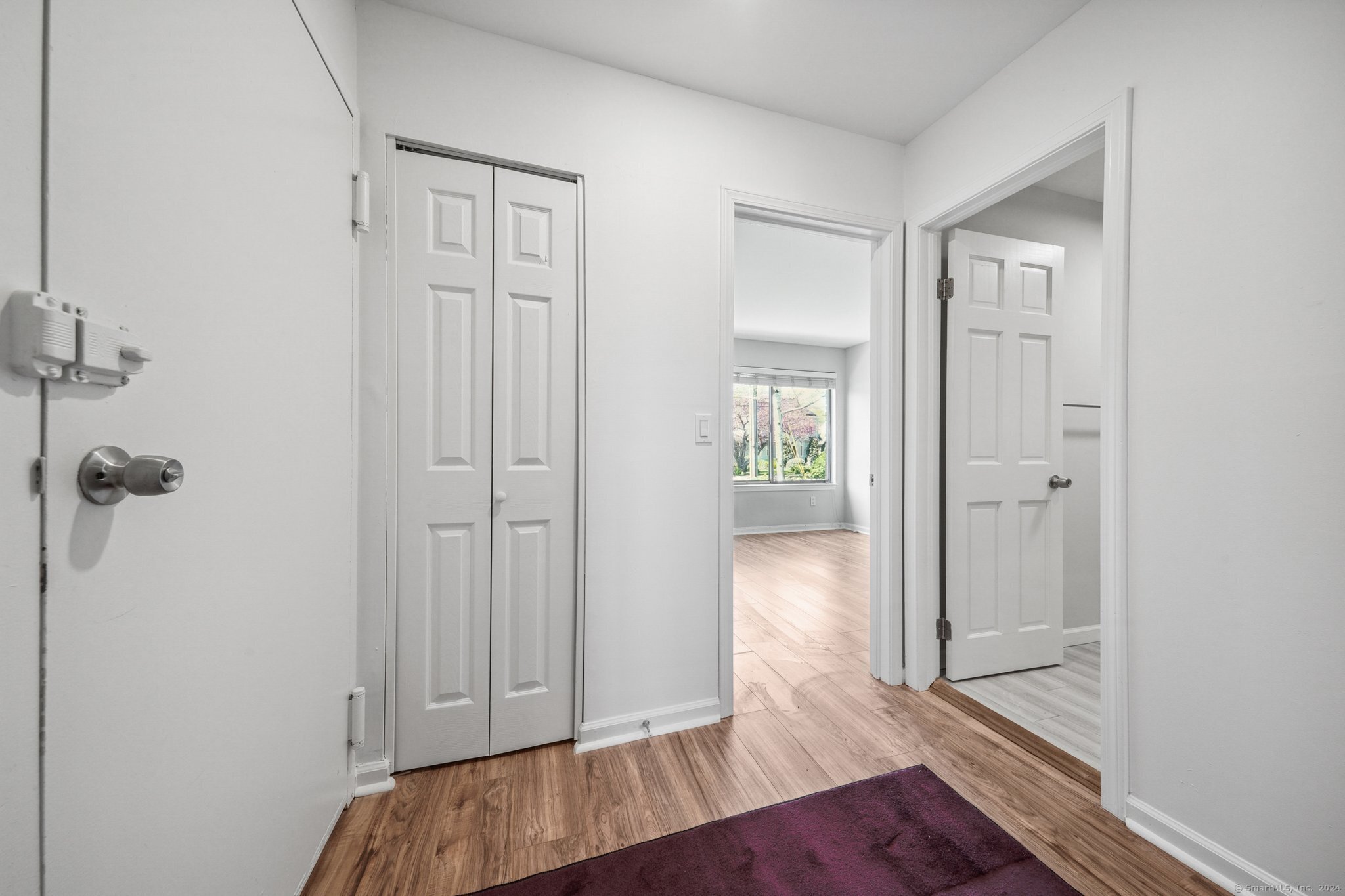 350 Grovers Avenue 1I