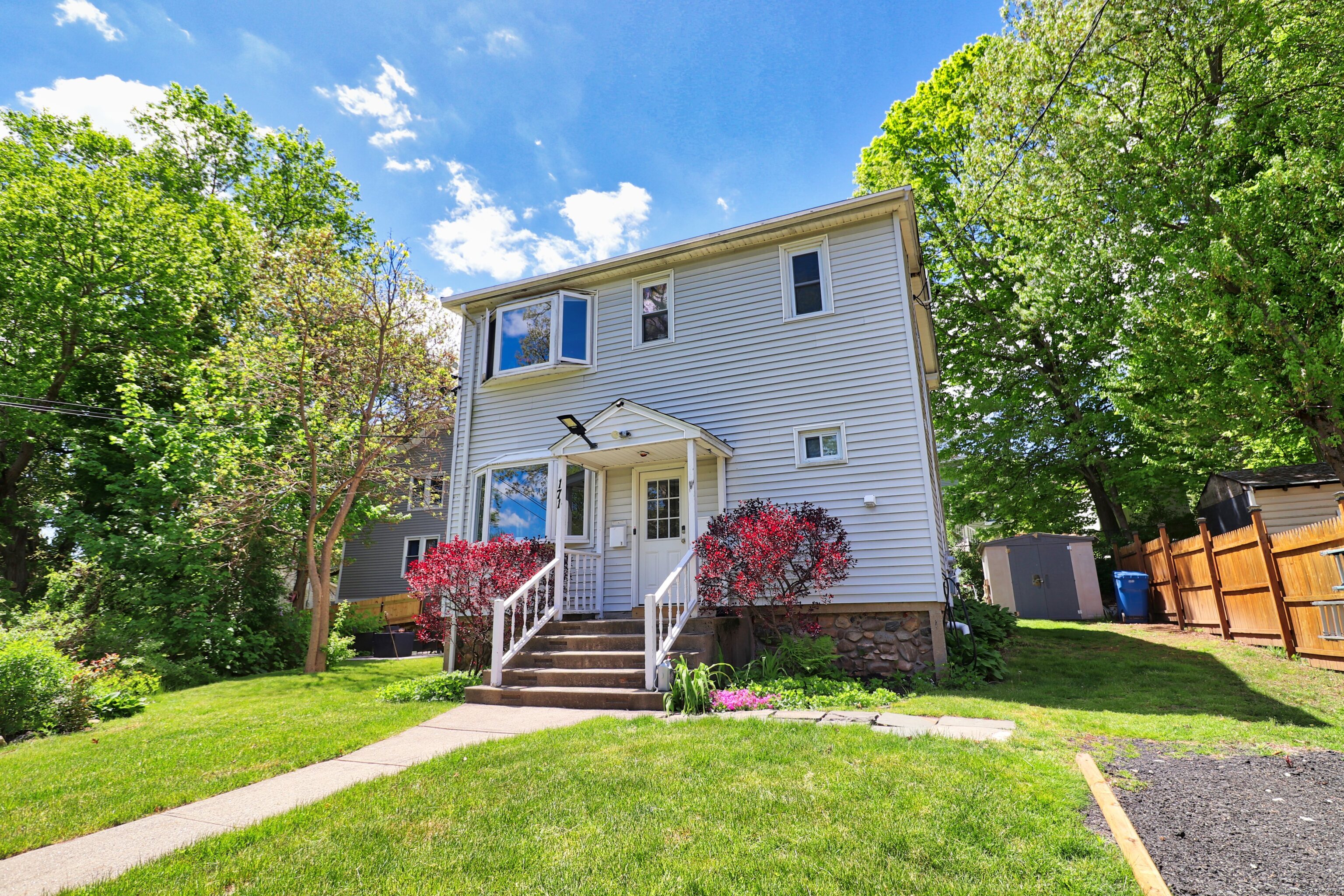 171 Moreland Avenue