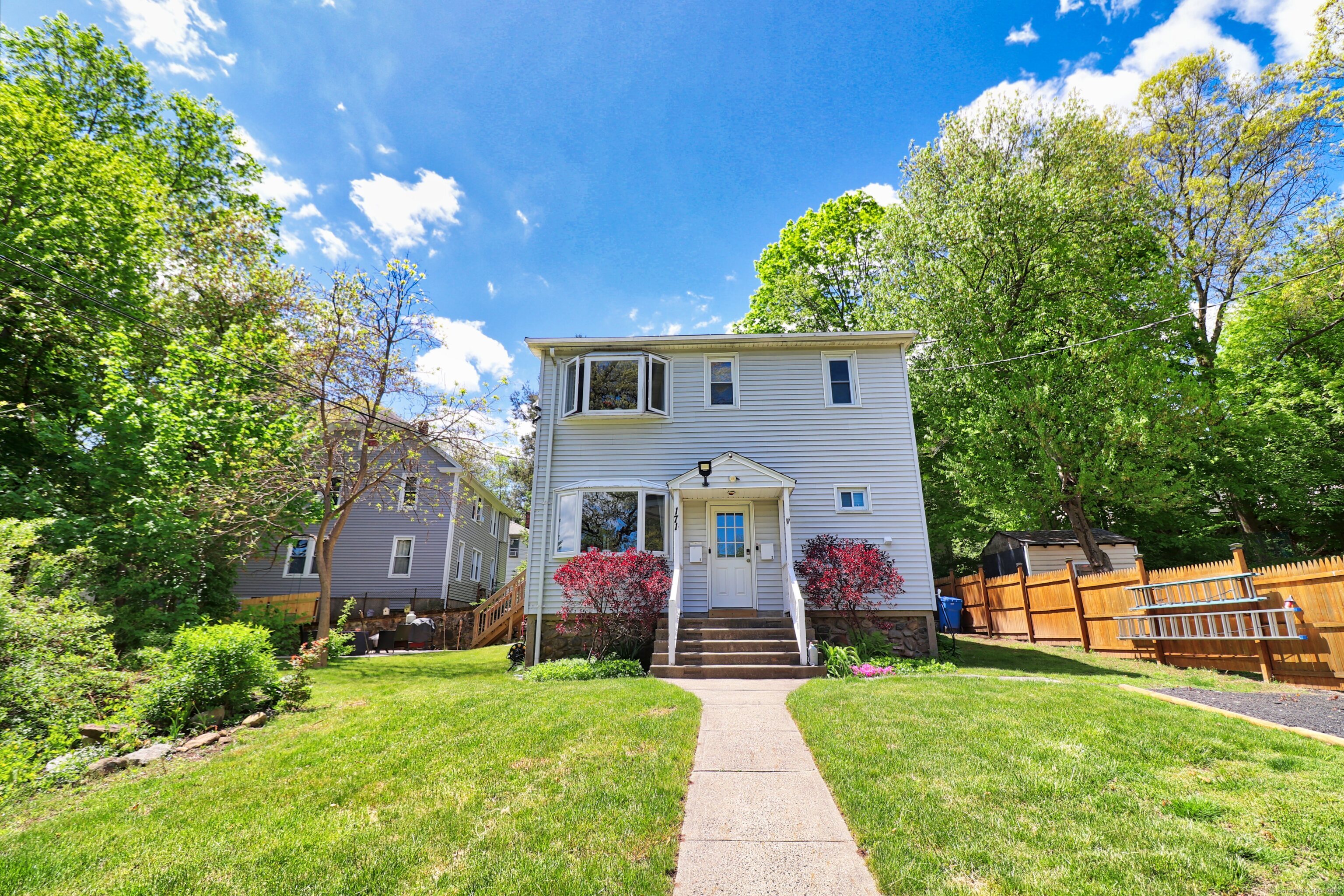 171 Moreland Avenue
