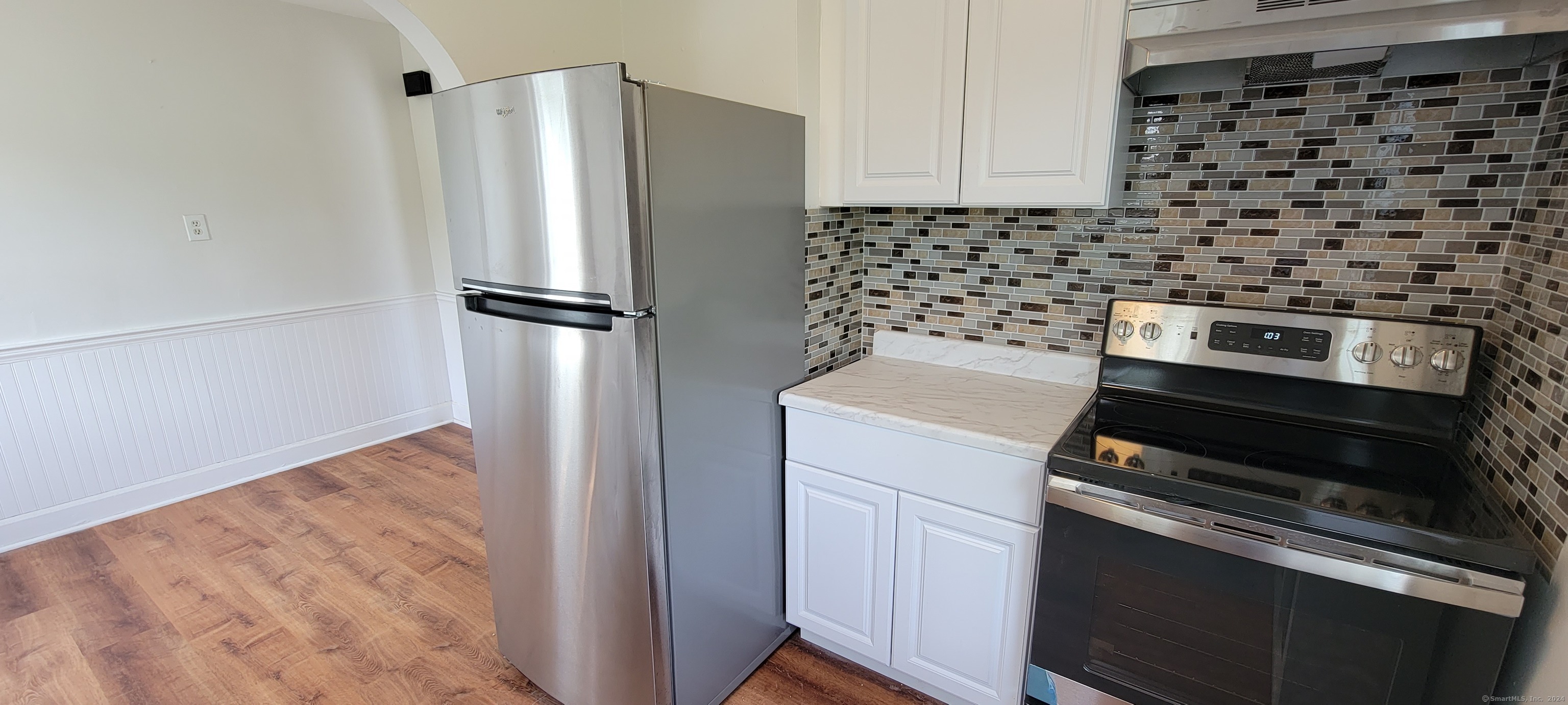 109 CANAAN Road 2ND FL