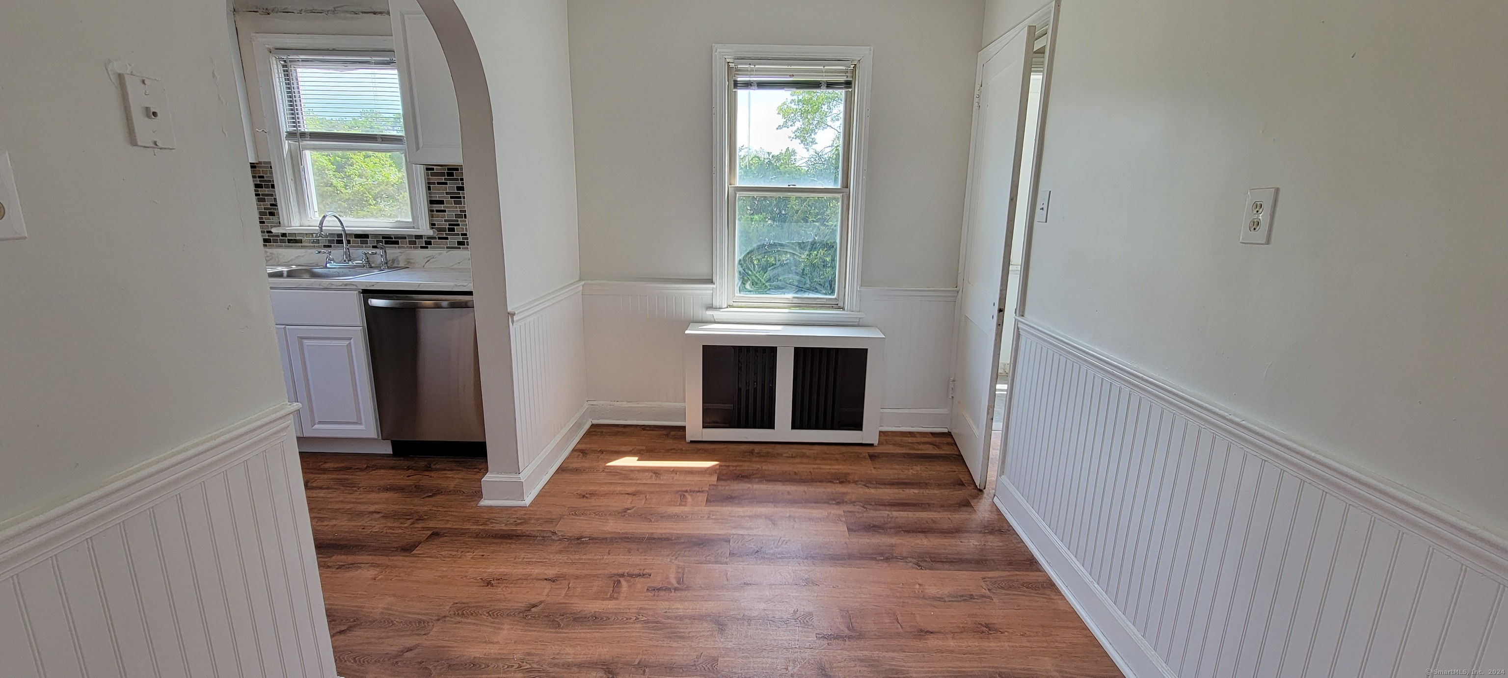 109 CANAAN Road 2ND FL