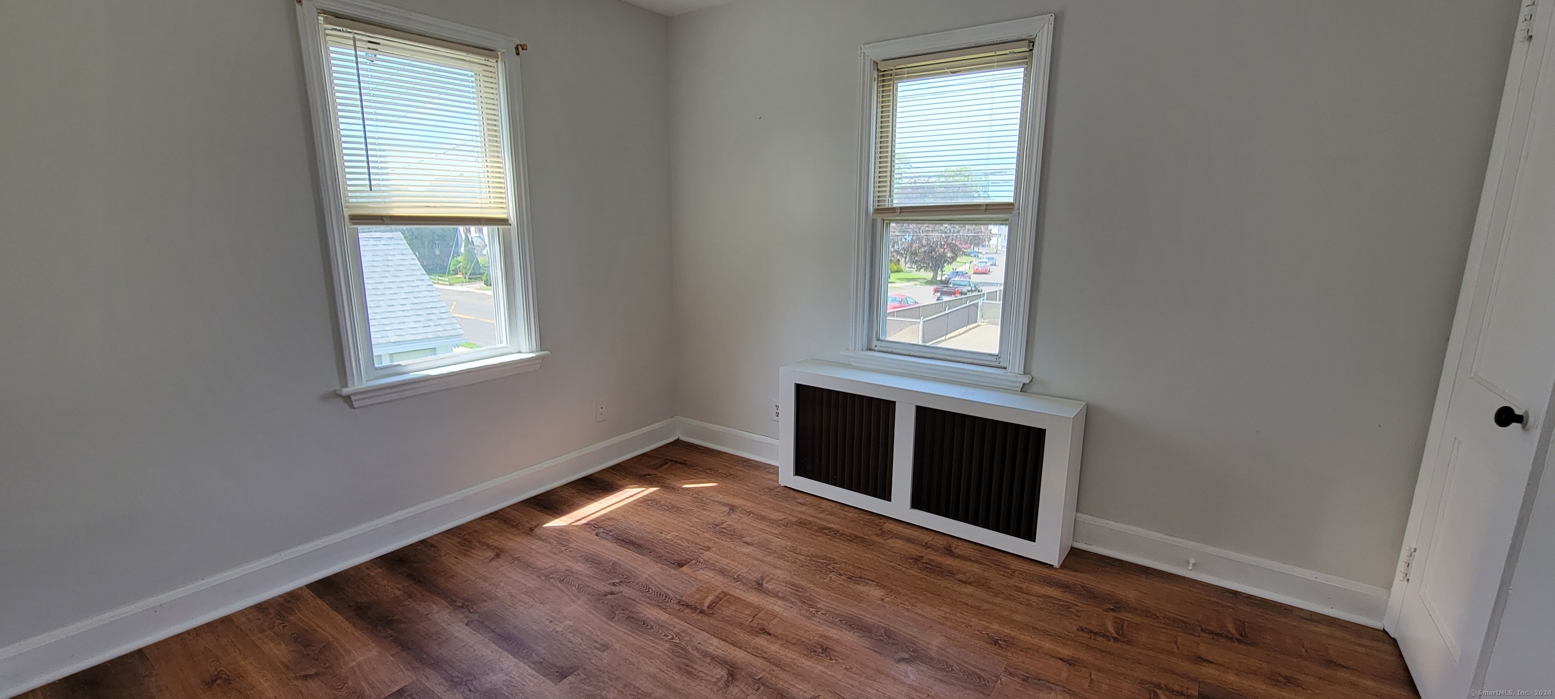 109 CANAAN Road 2ND FL