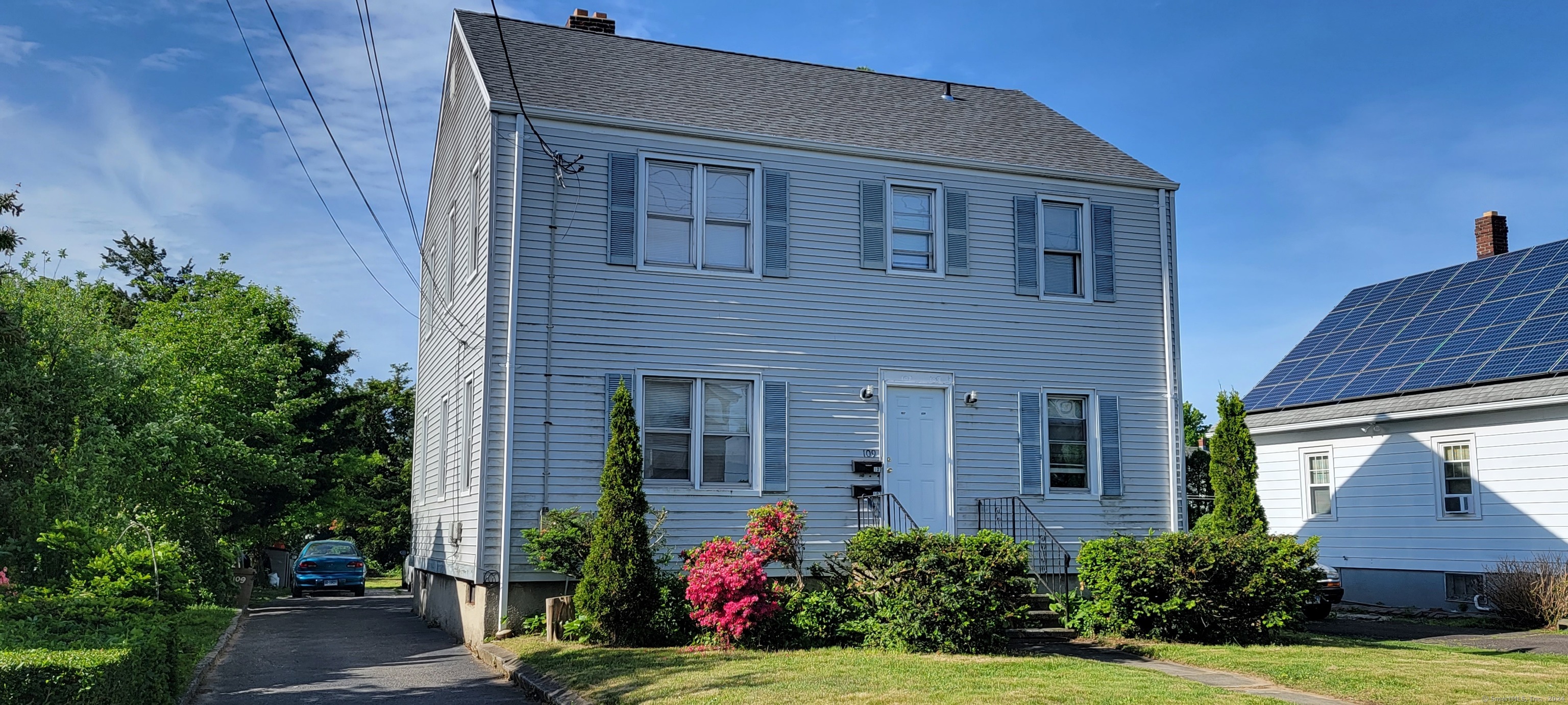 109 CANAAN Road 2ND FL