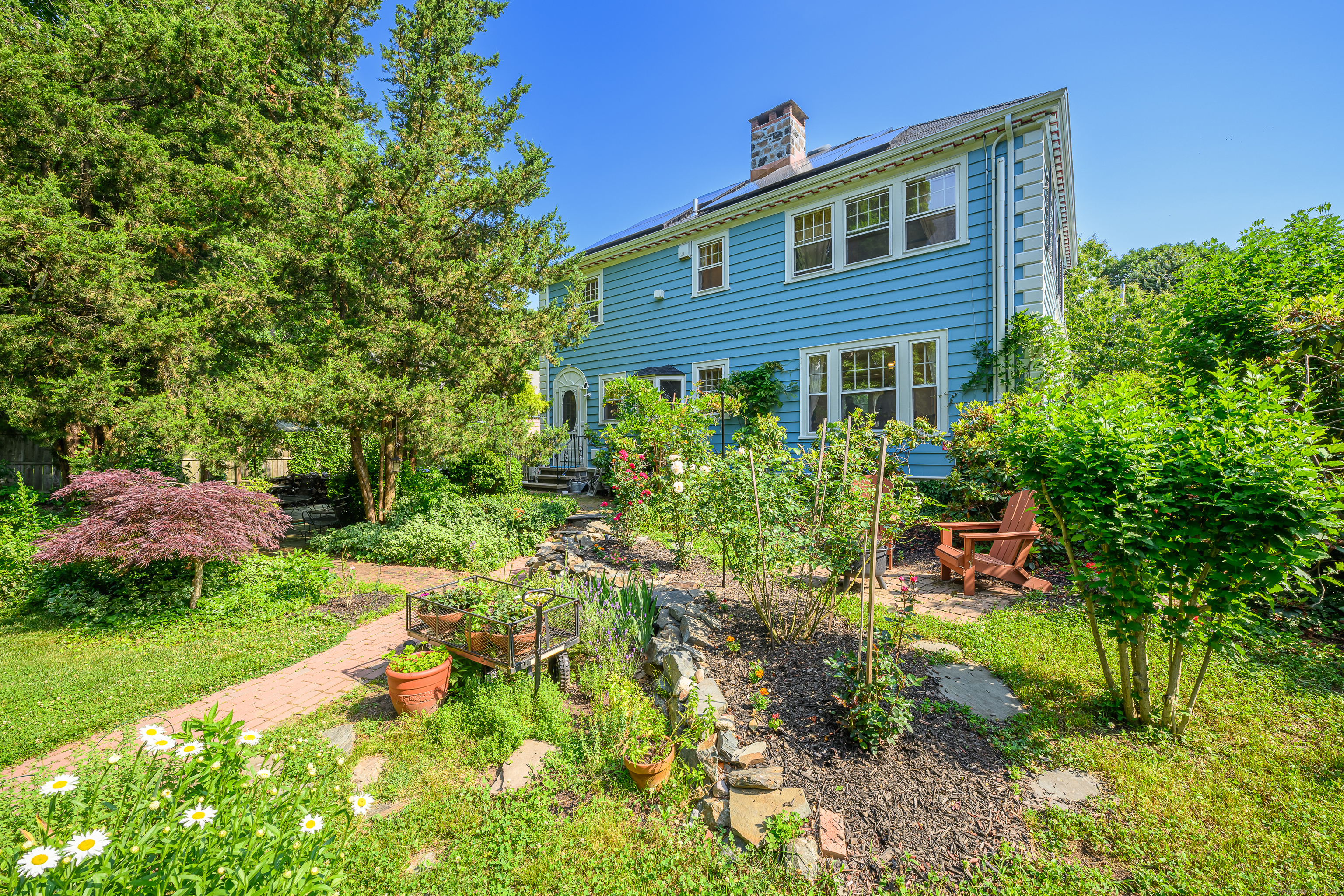 284 West Elm Street