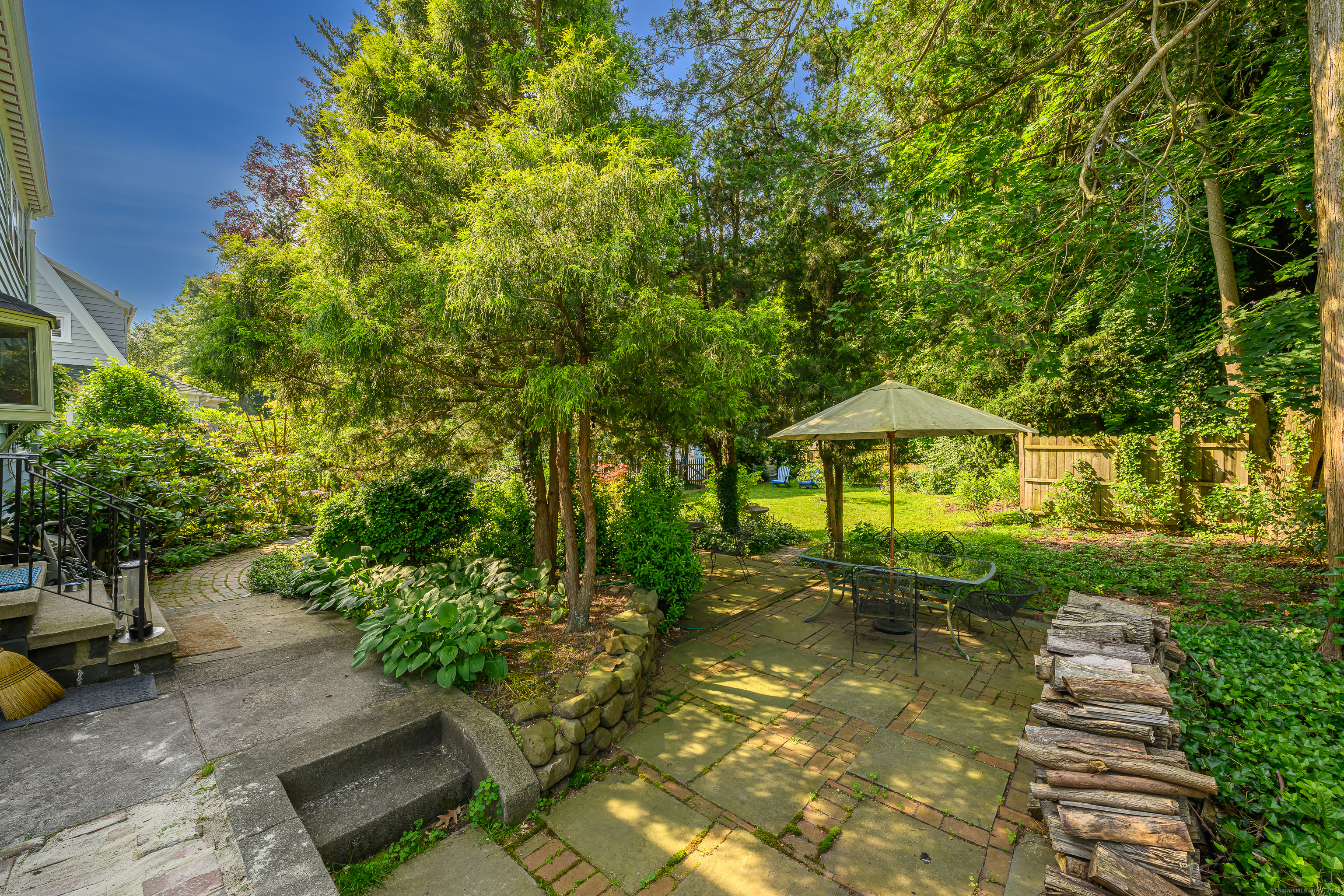 284 West Elm Street