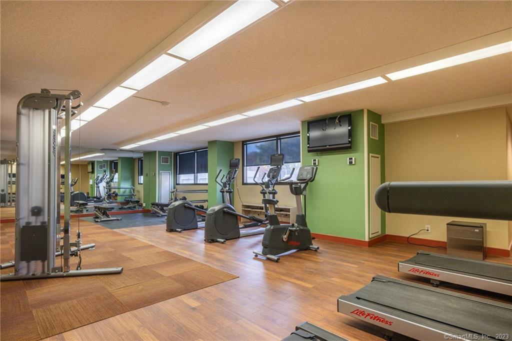1070 Main Street 206