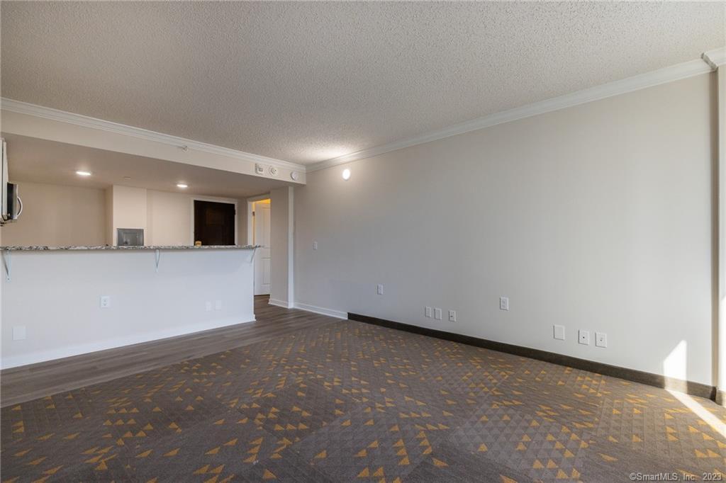1070 Main Street 206