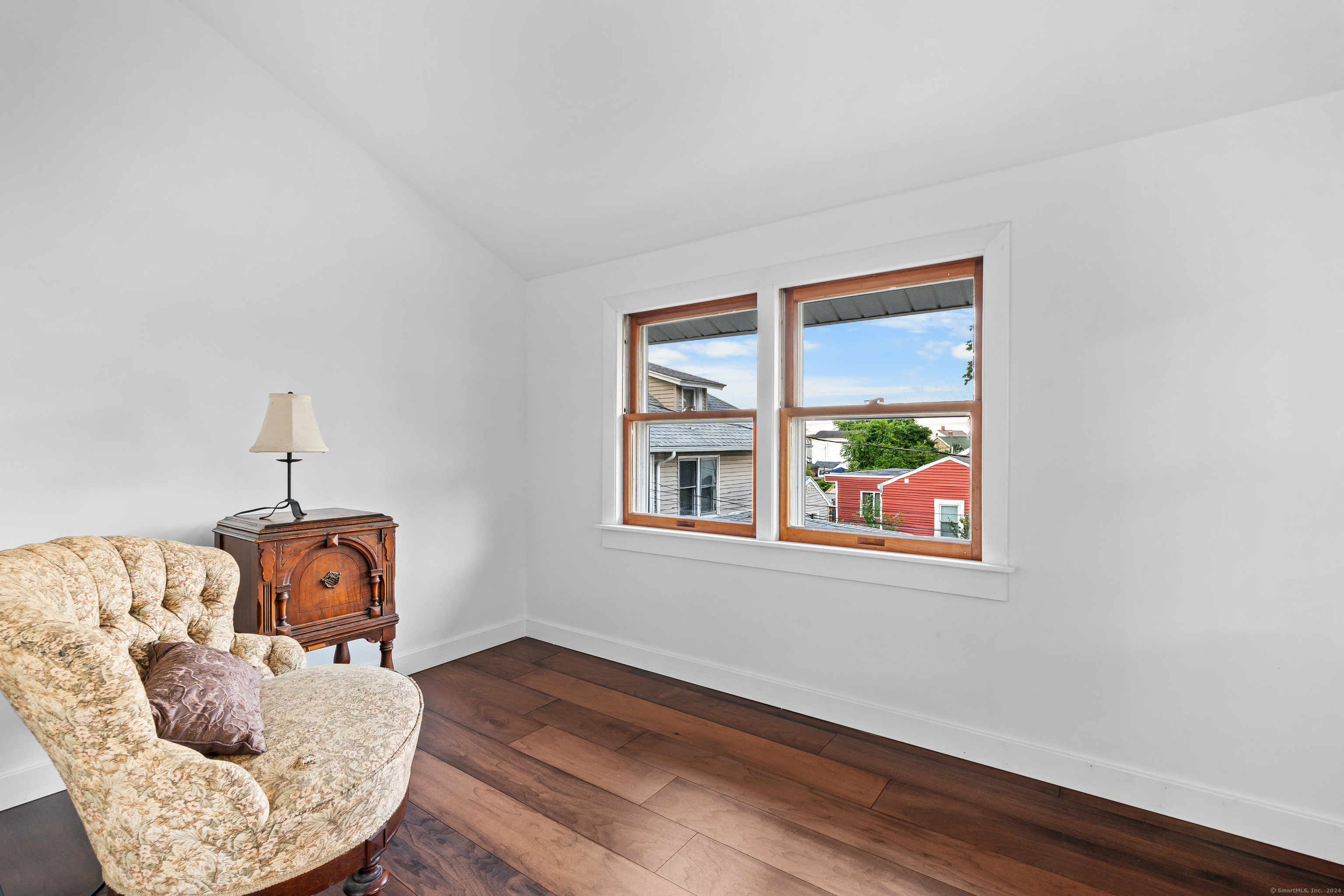 27 Andrews Avenue