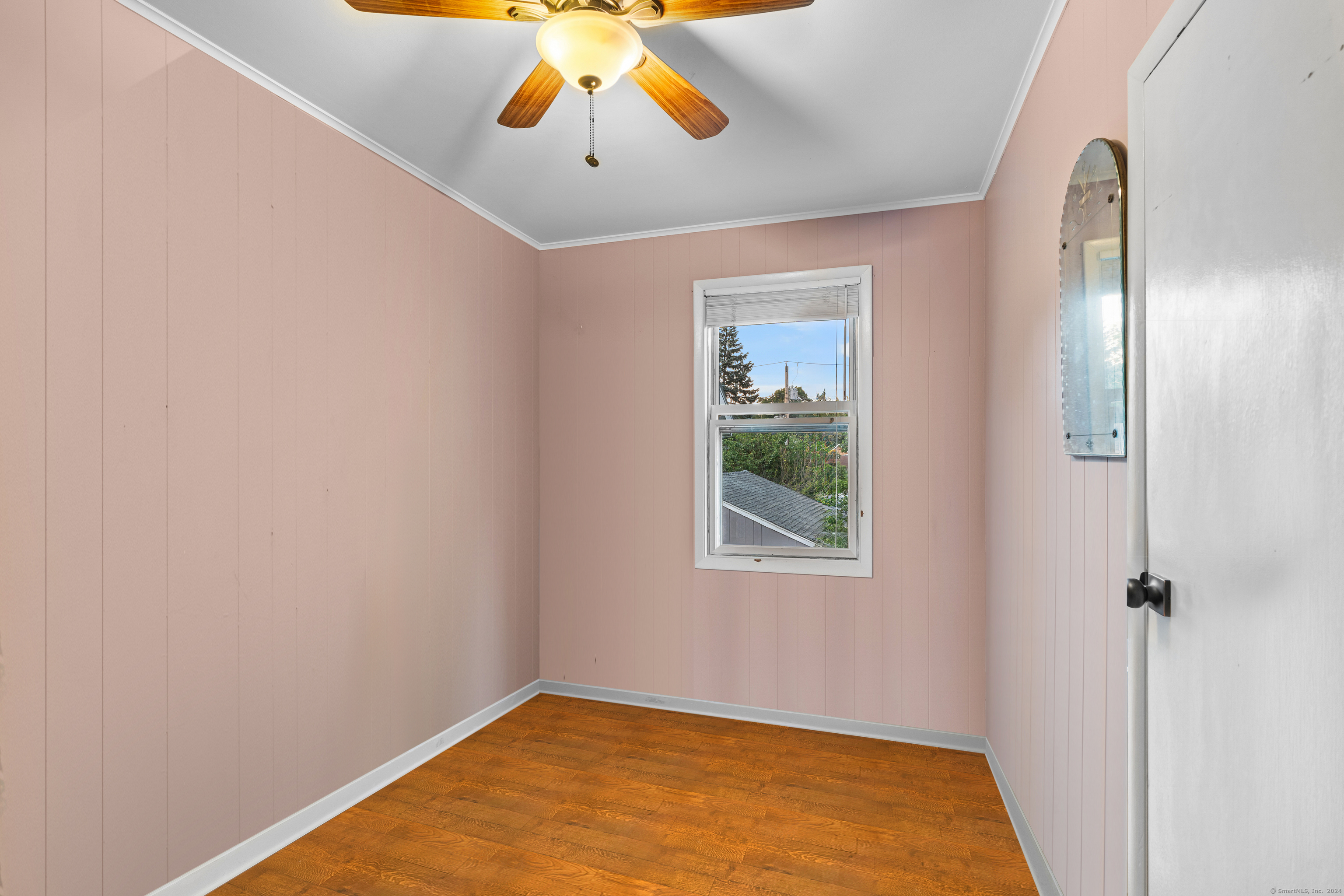 27 Andrews Avenue