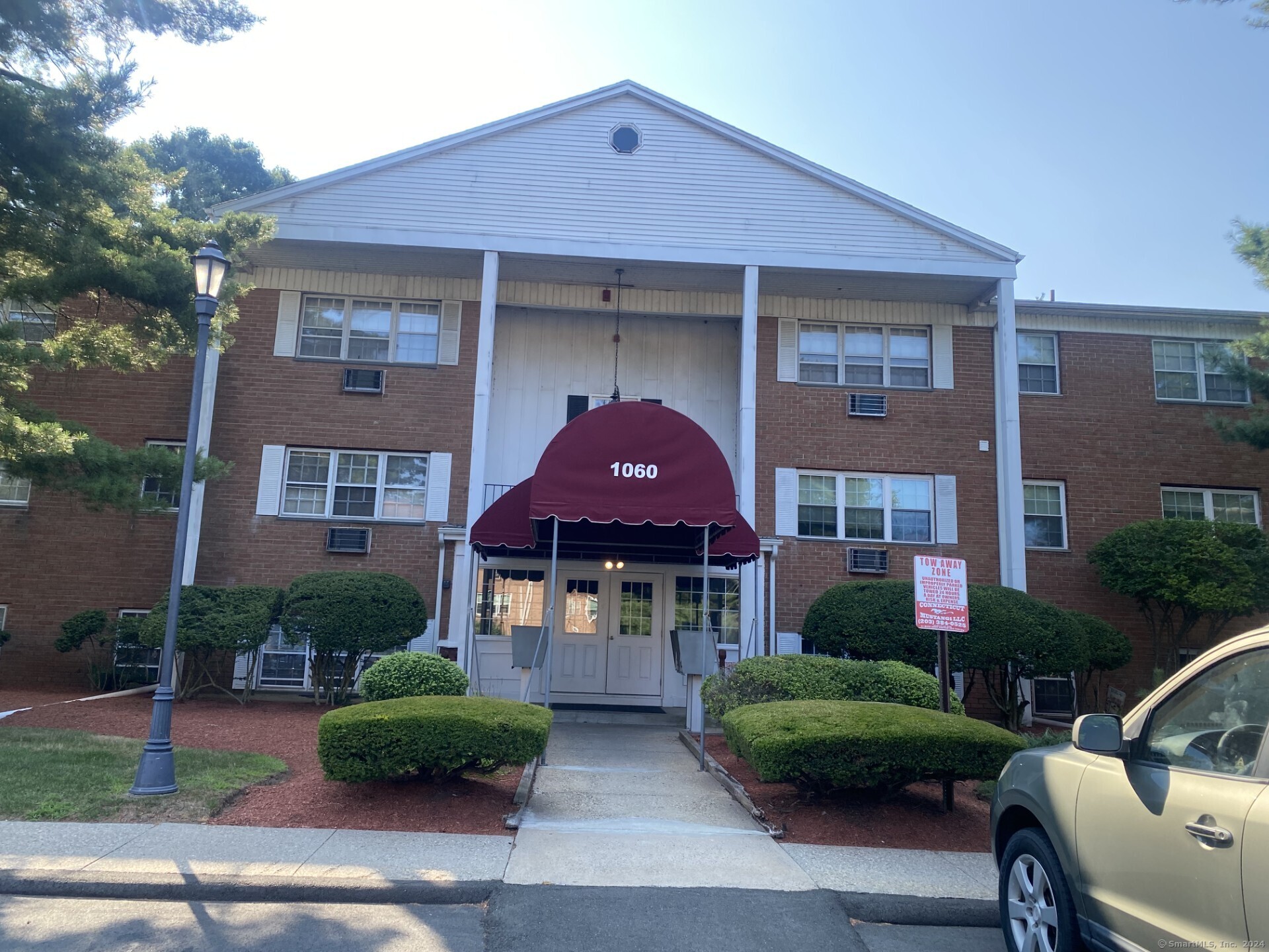 1060 New Haven Avenue 20