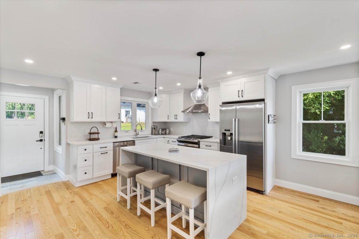 42 Long Pond Road South