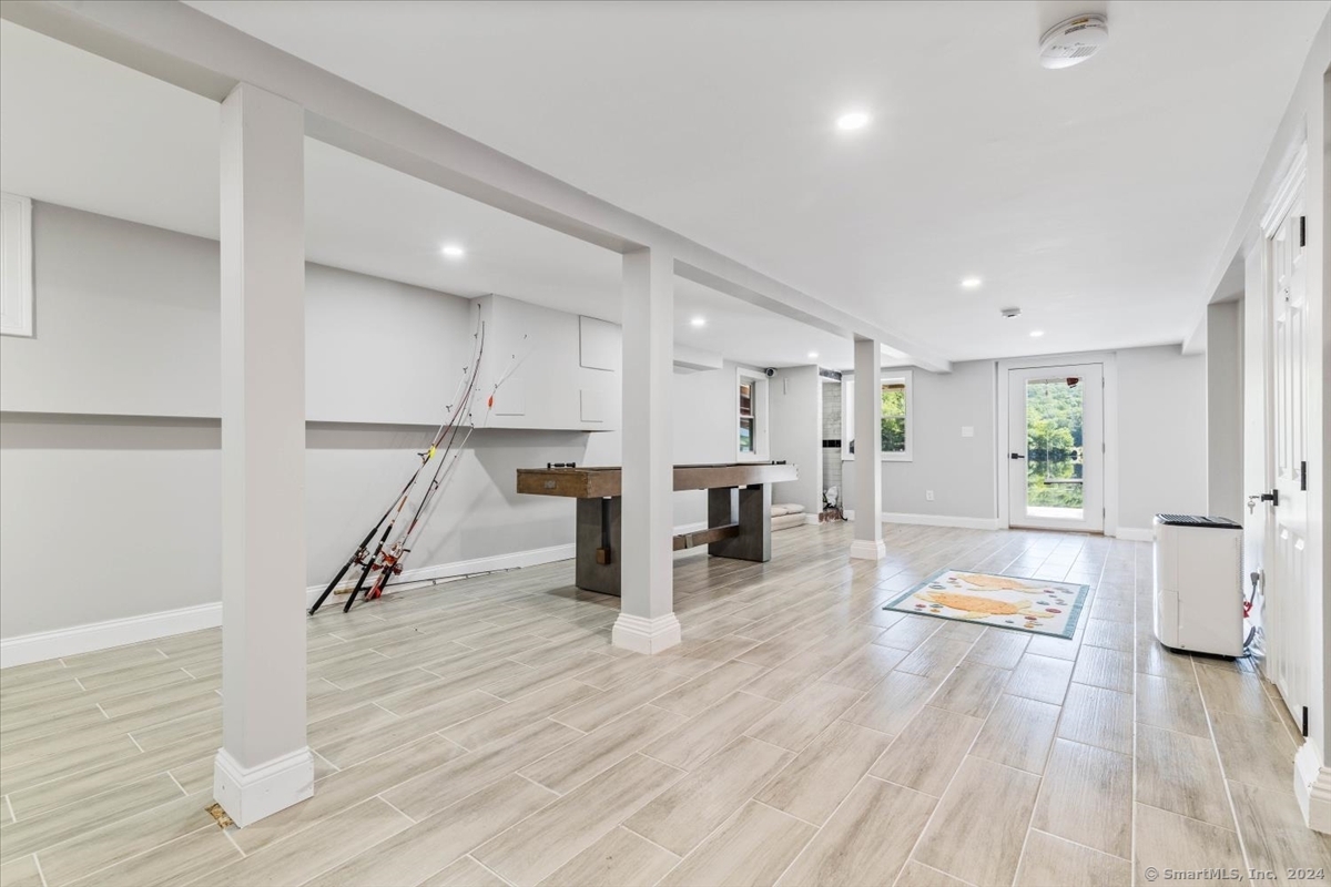 42 Long Pond Road South
