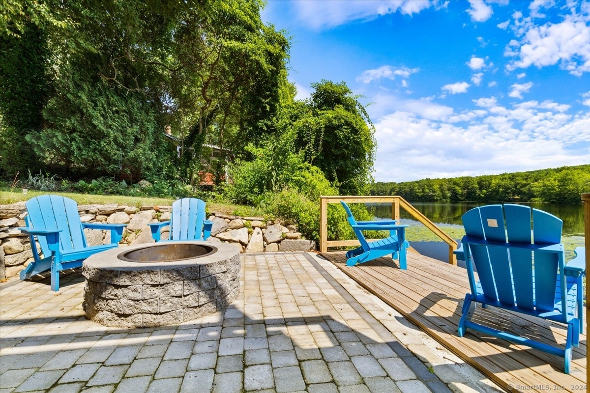 42 Long Pond Road South