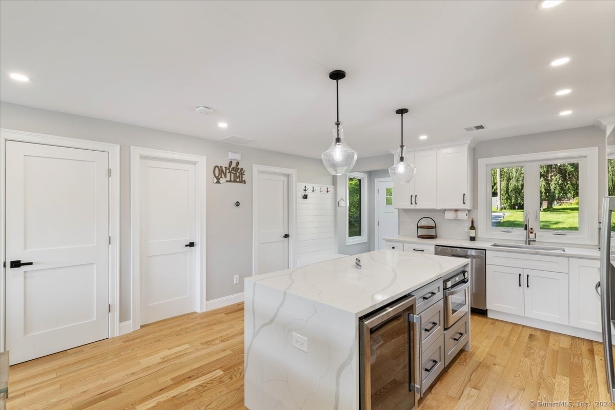 42 Long Pond Road South