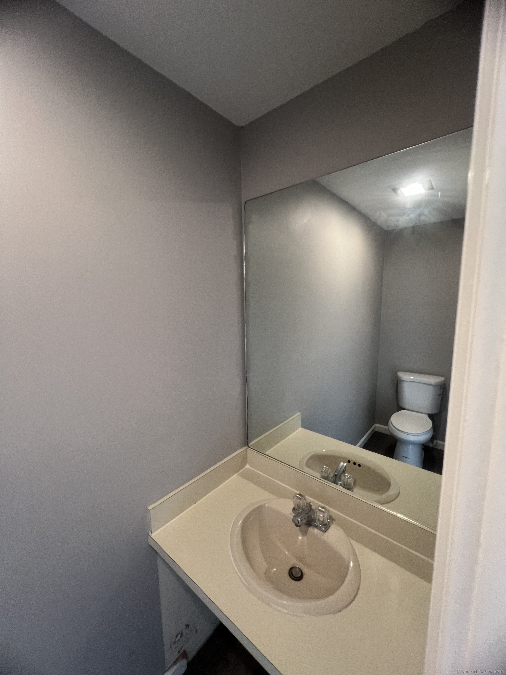 219 South Broad Street APT S203