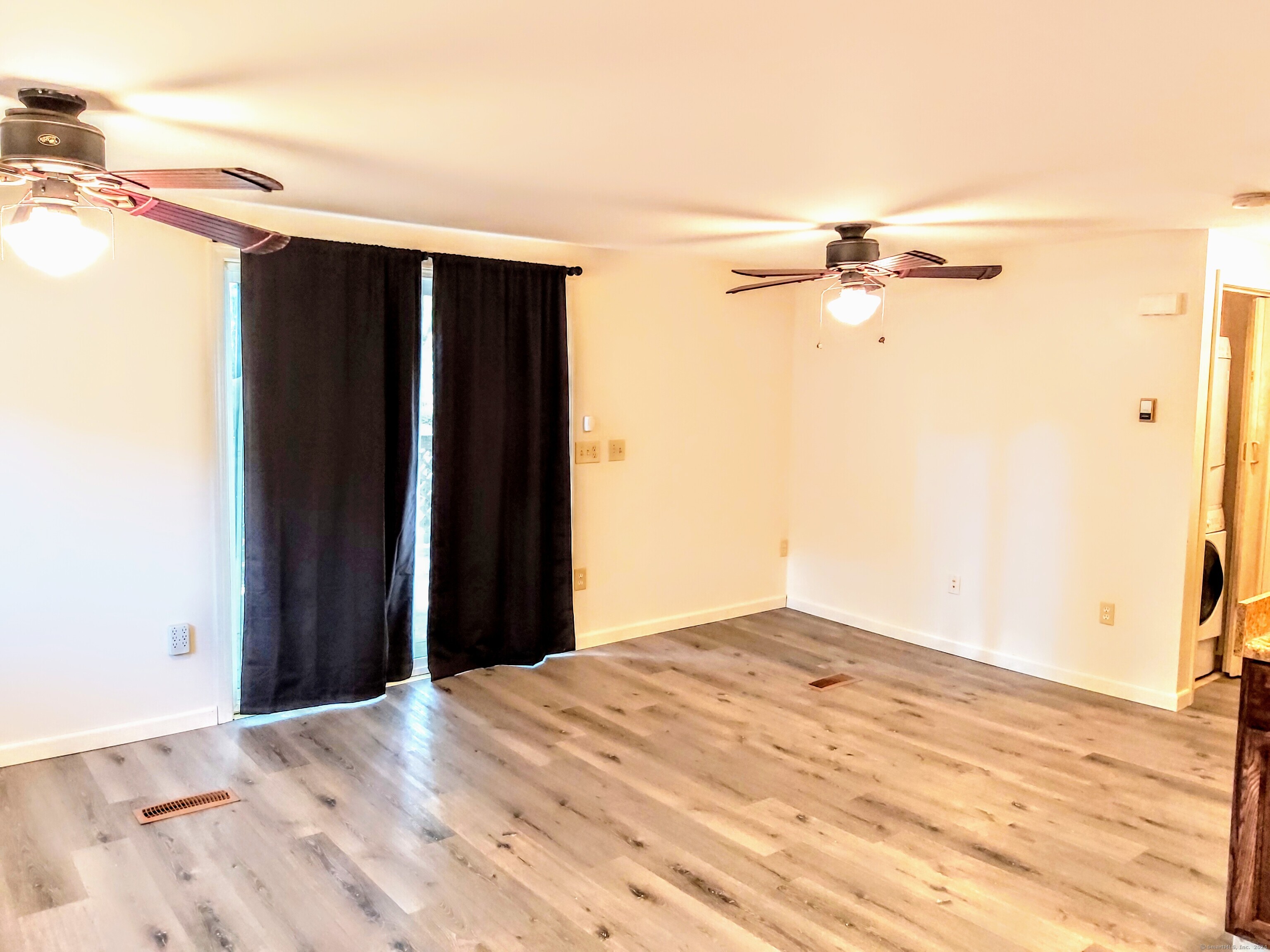 1253 Spindle Hill Road