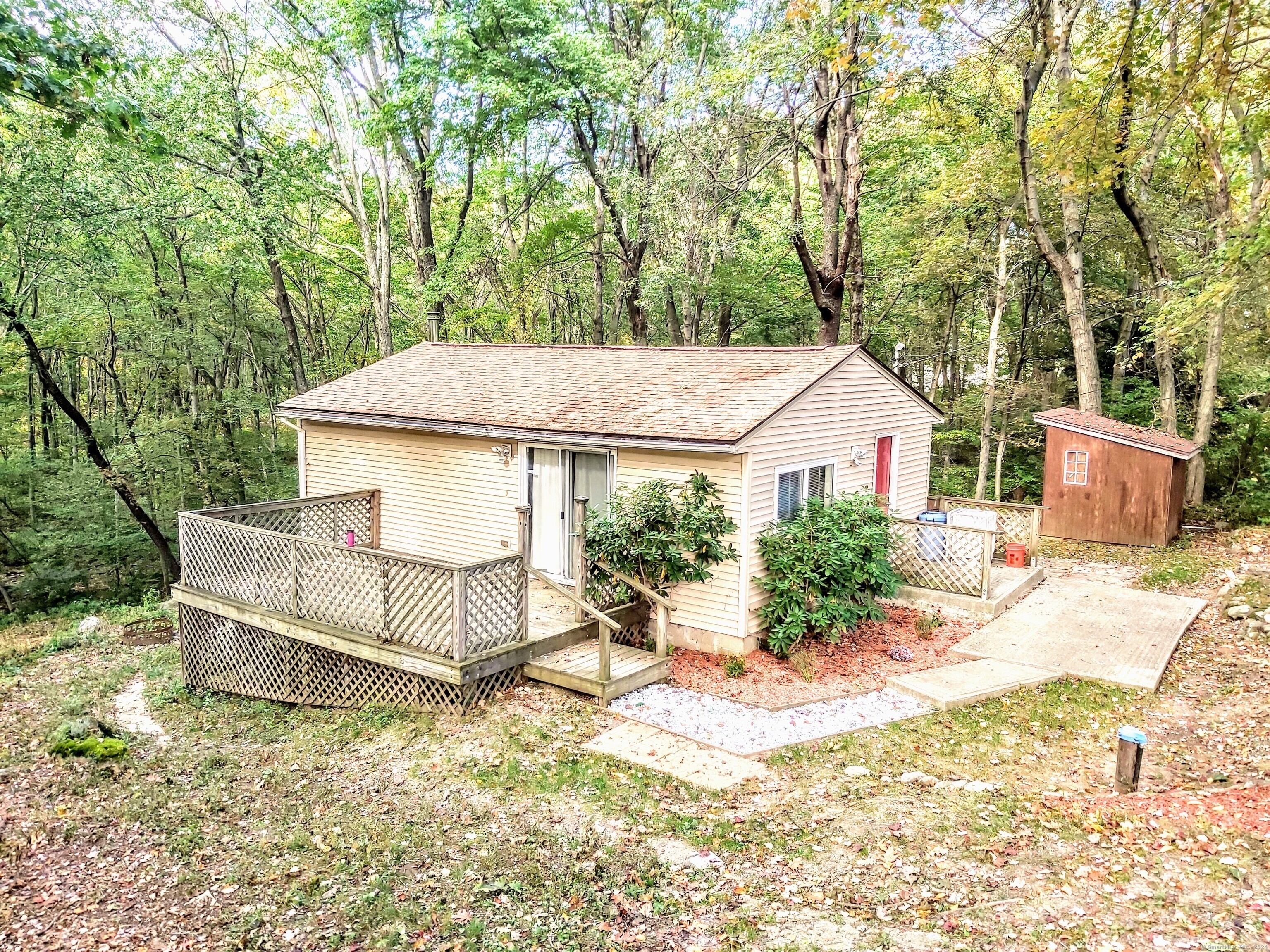 1253 Spindle Hill Road