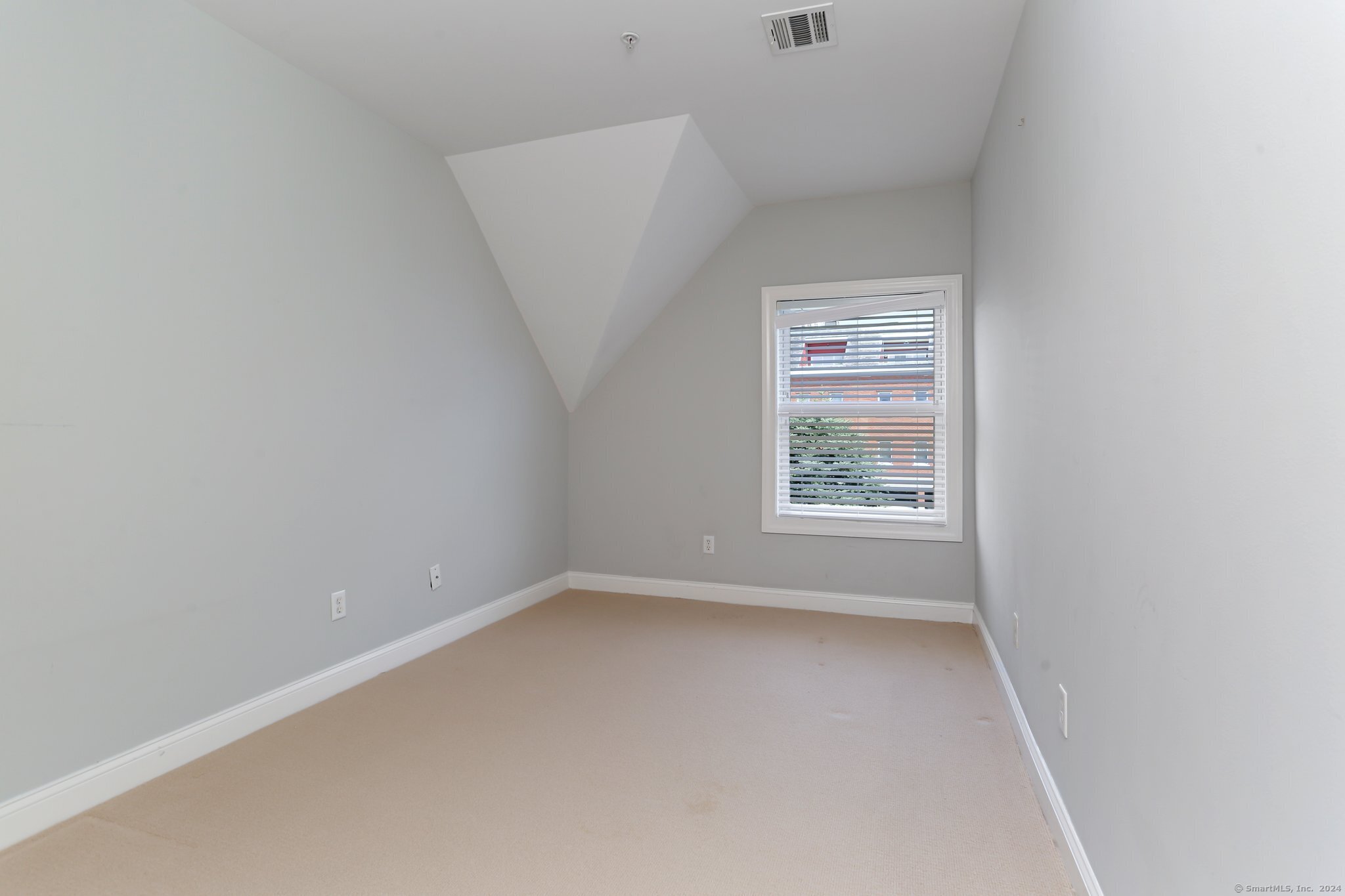 4 Daskams Lane 318