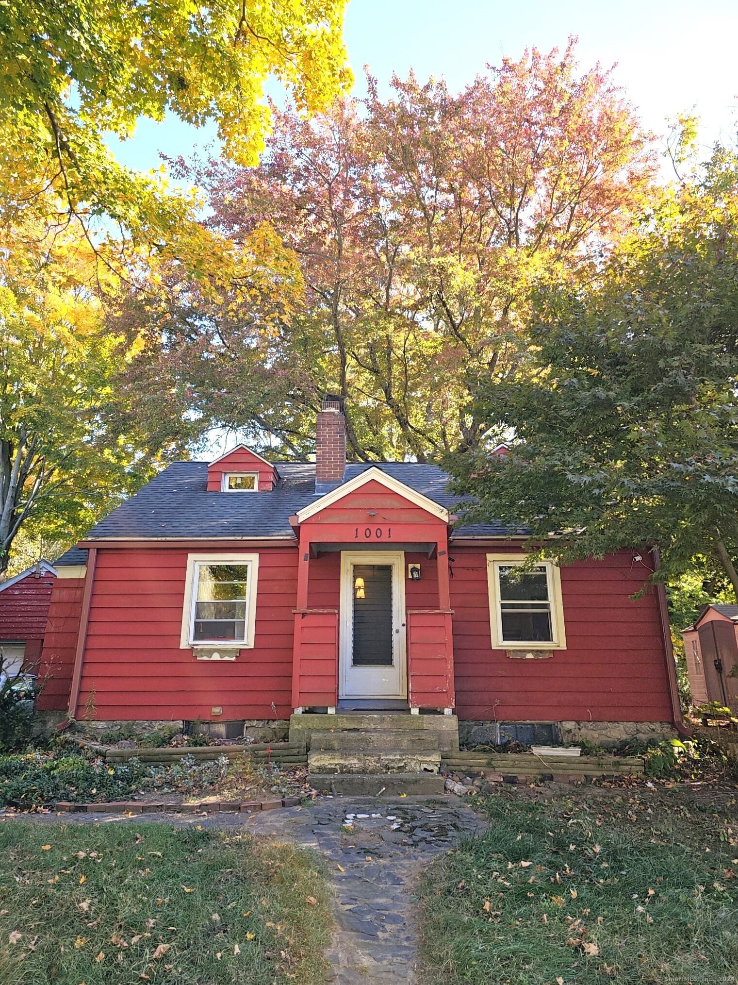 1001 Naugatuck Avenue