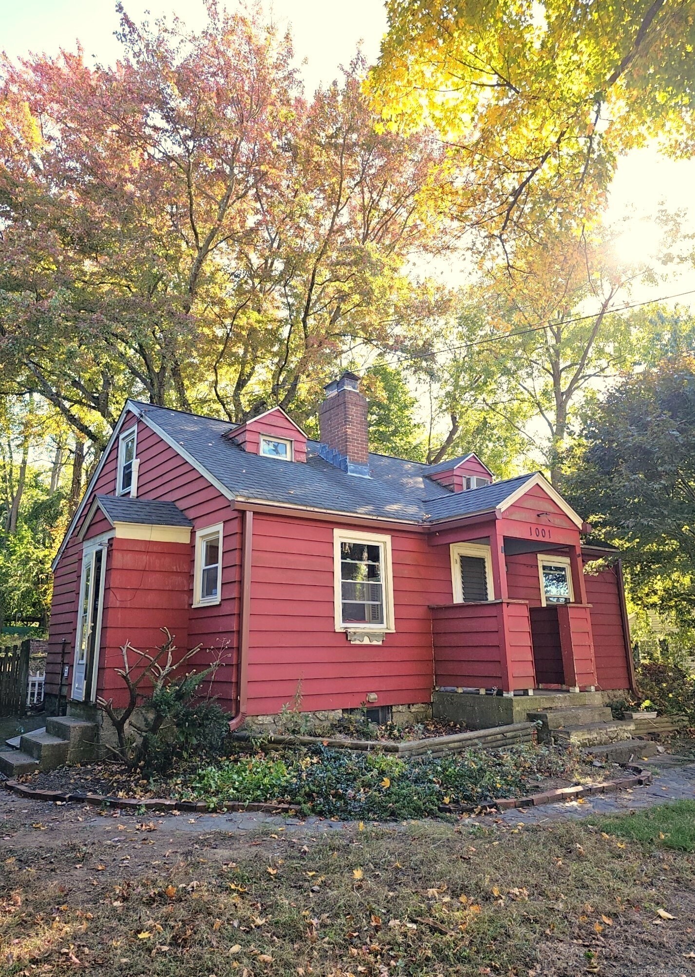 1001 Naugatuck Avenue