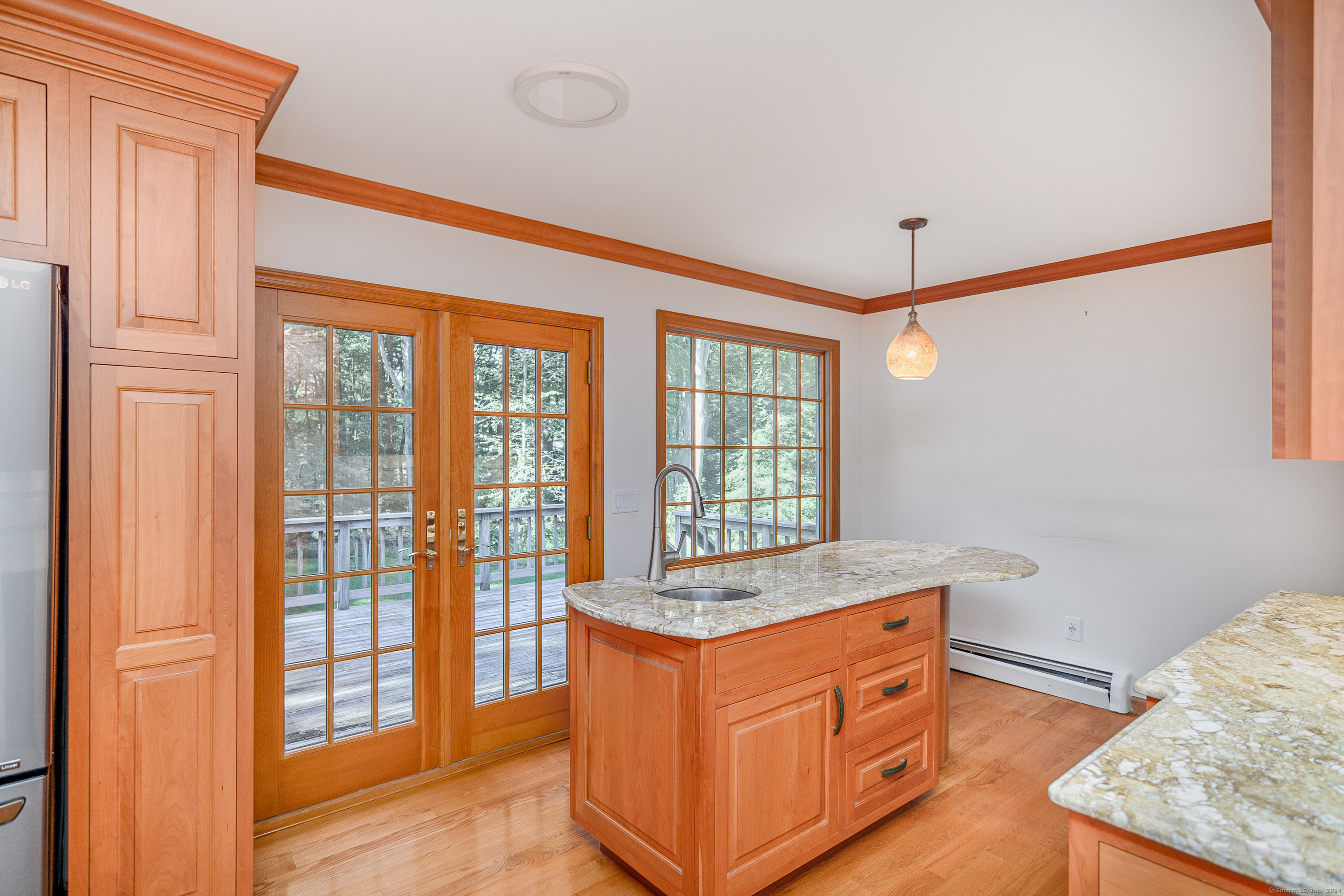 8 Crabapple Lane